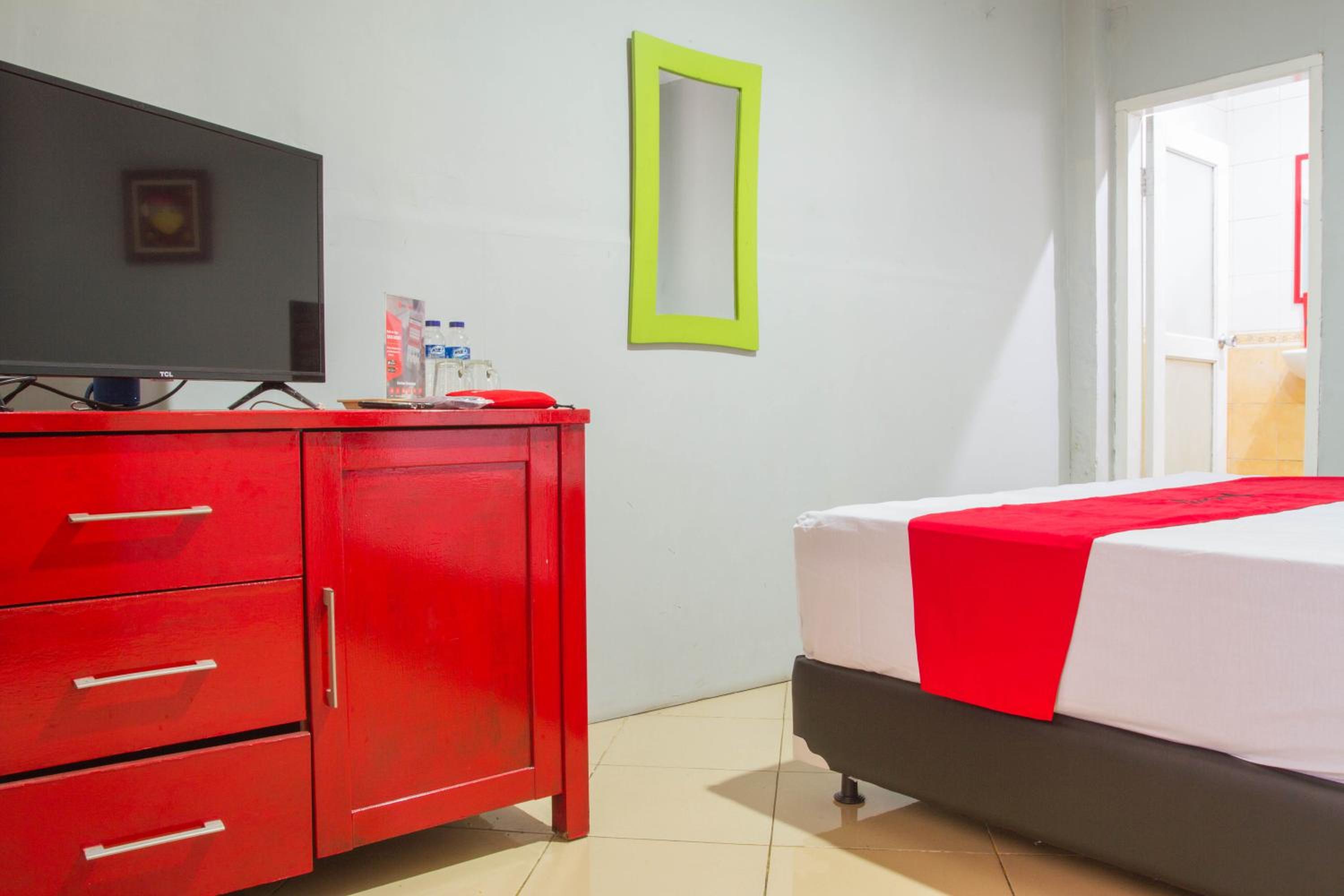 Double Room - Photo 11