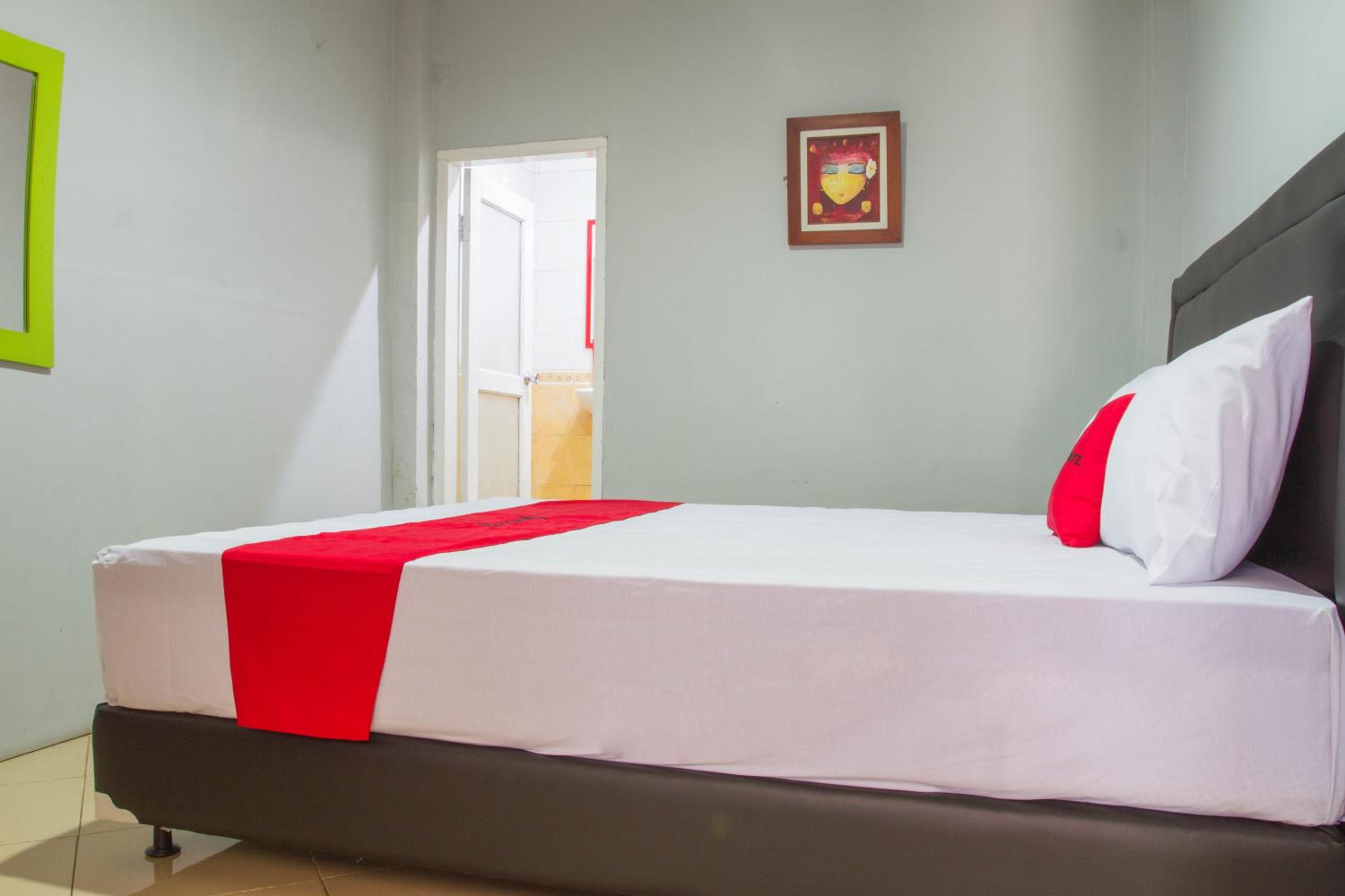 Double Room - Photo 12