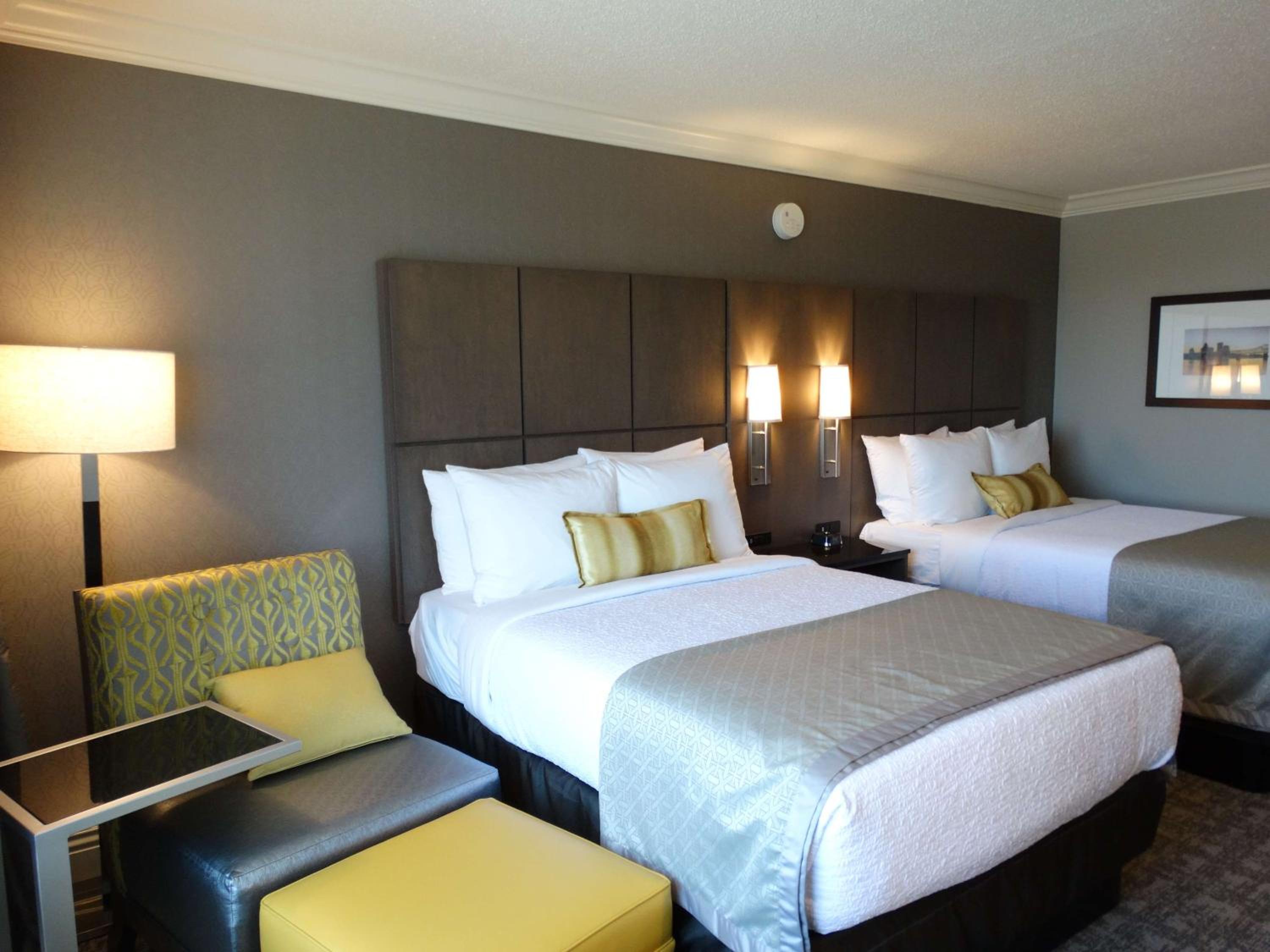 Double Room with Two Double Beds - Non-Smoking