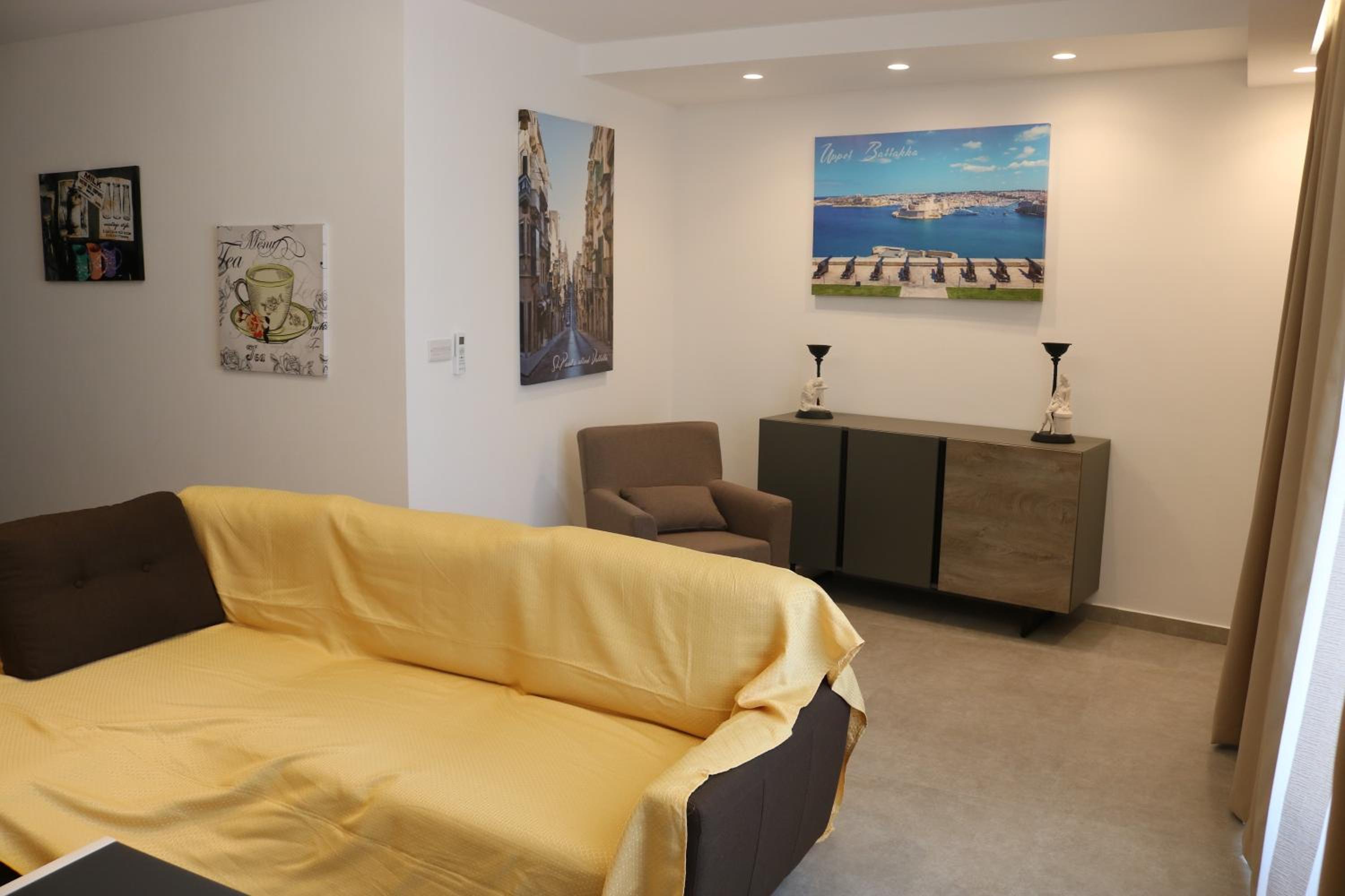 Apartment with Sea View photo 1