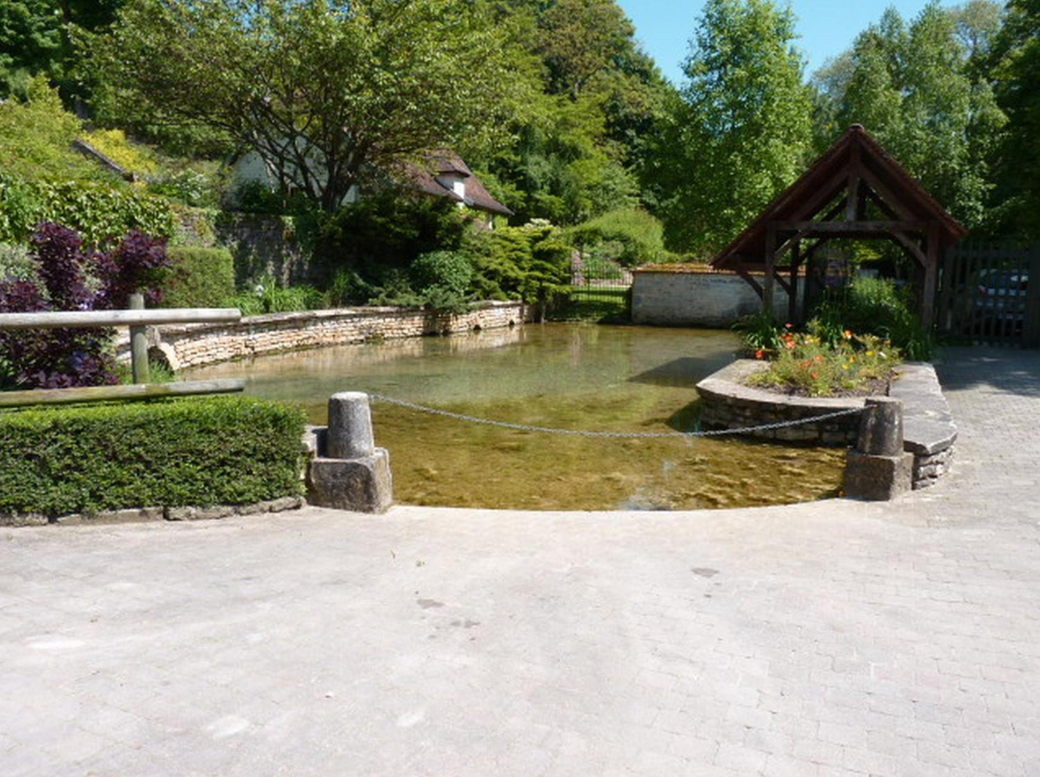 Cottage (2 Adults) photo 1