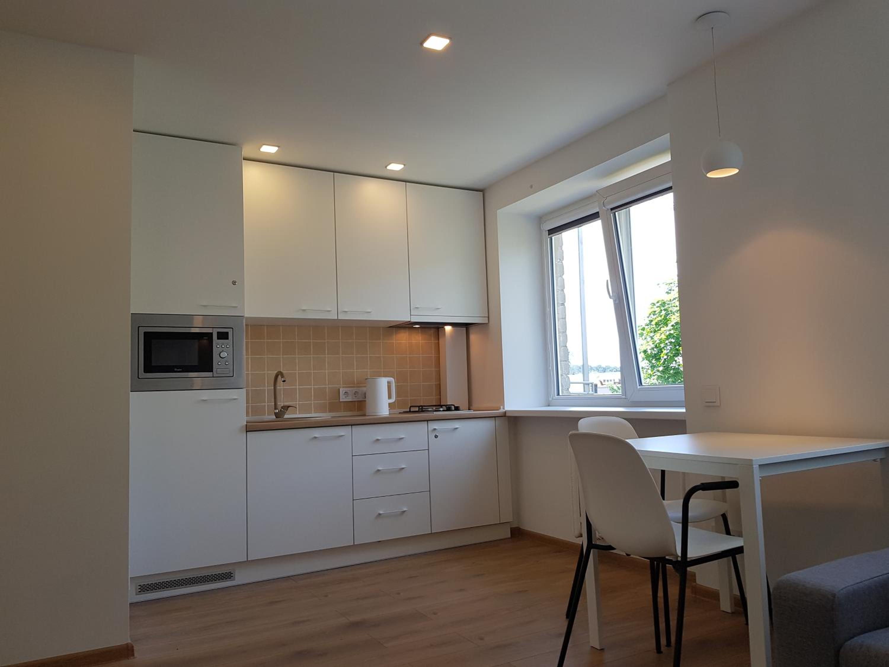 Studio Apartment - Photo 18