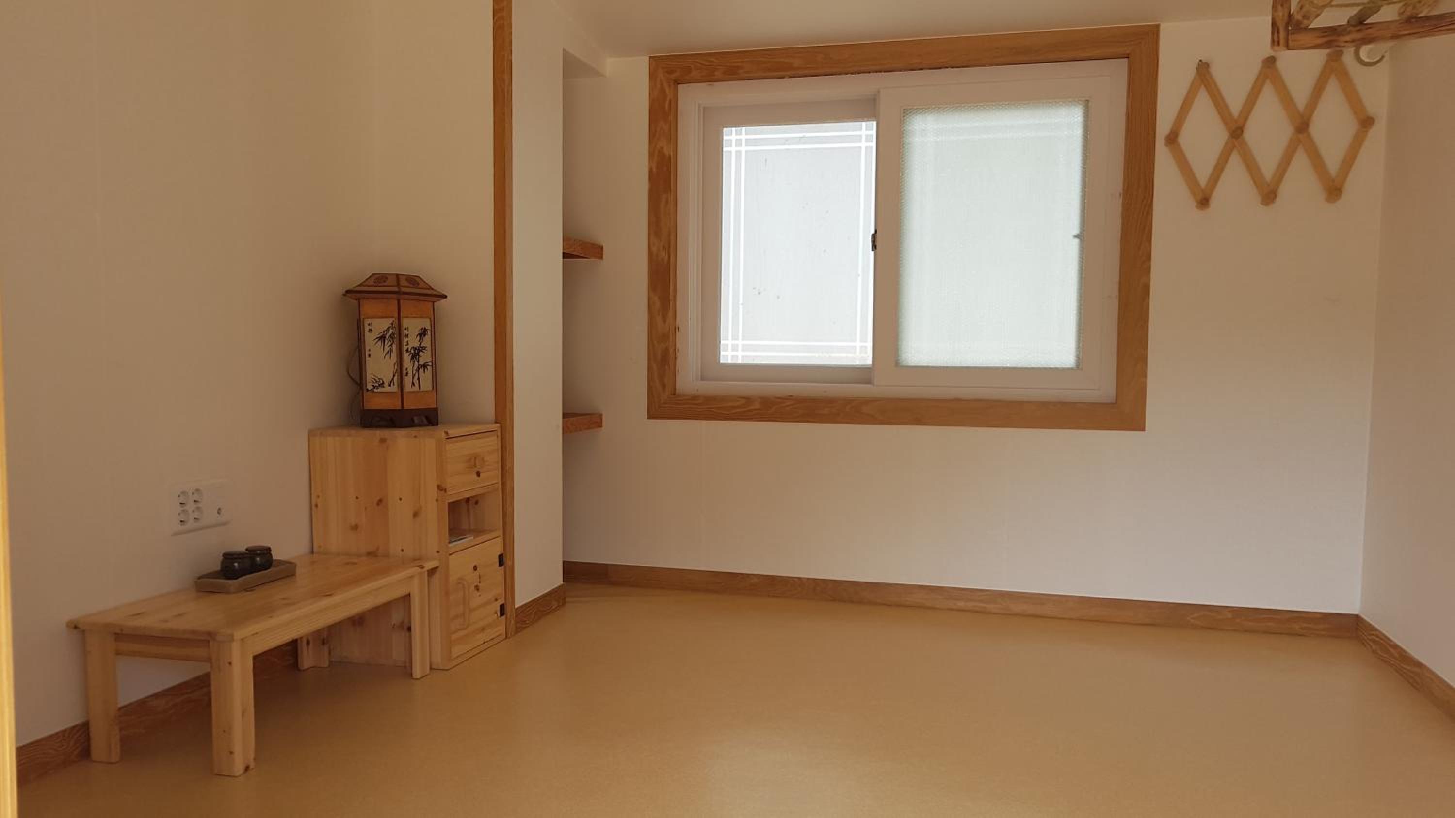 Double Room with Private Bathroom - Photo 6