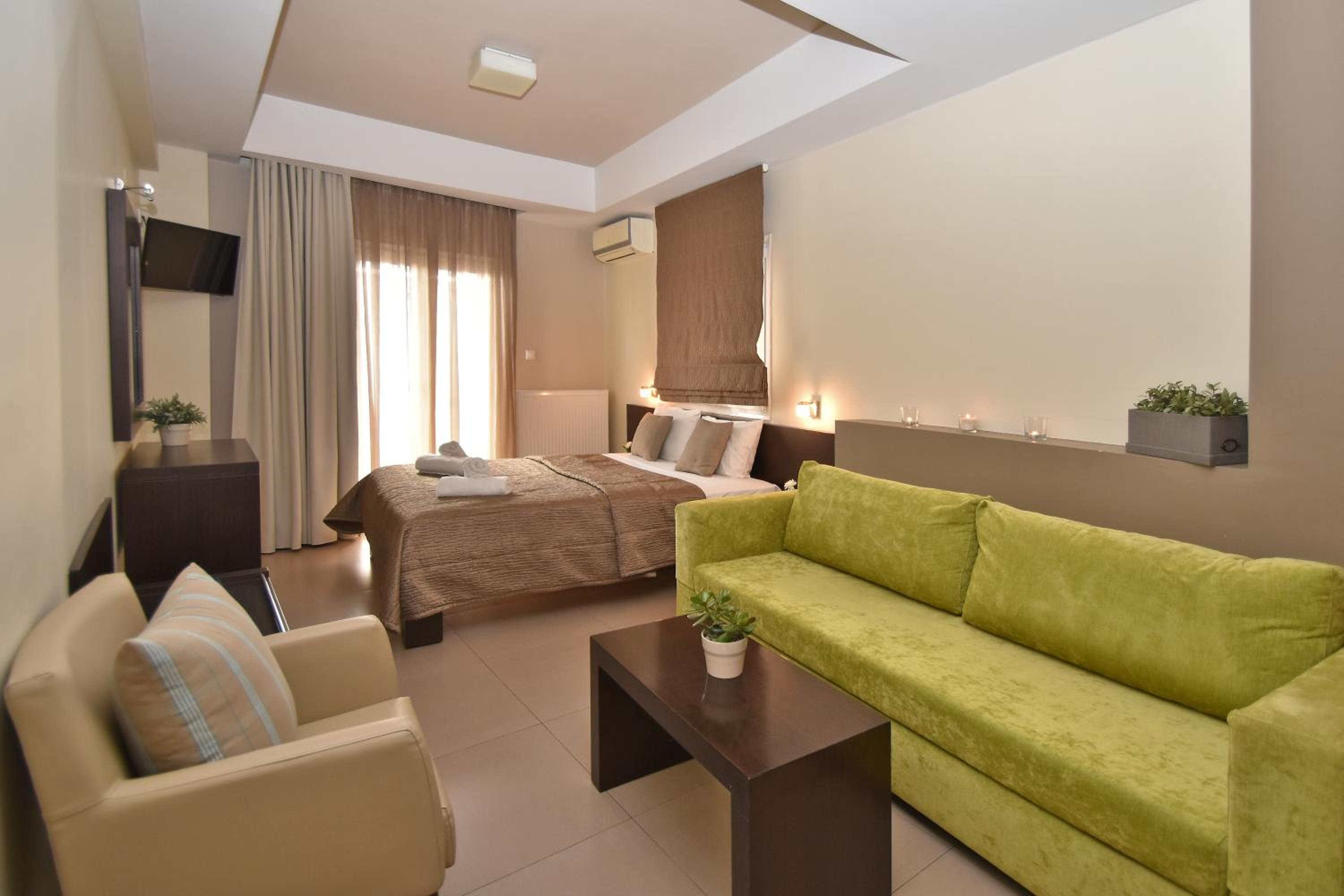Deluxe Junior Suite photo 1