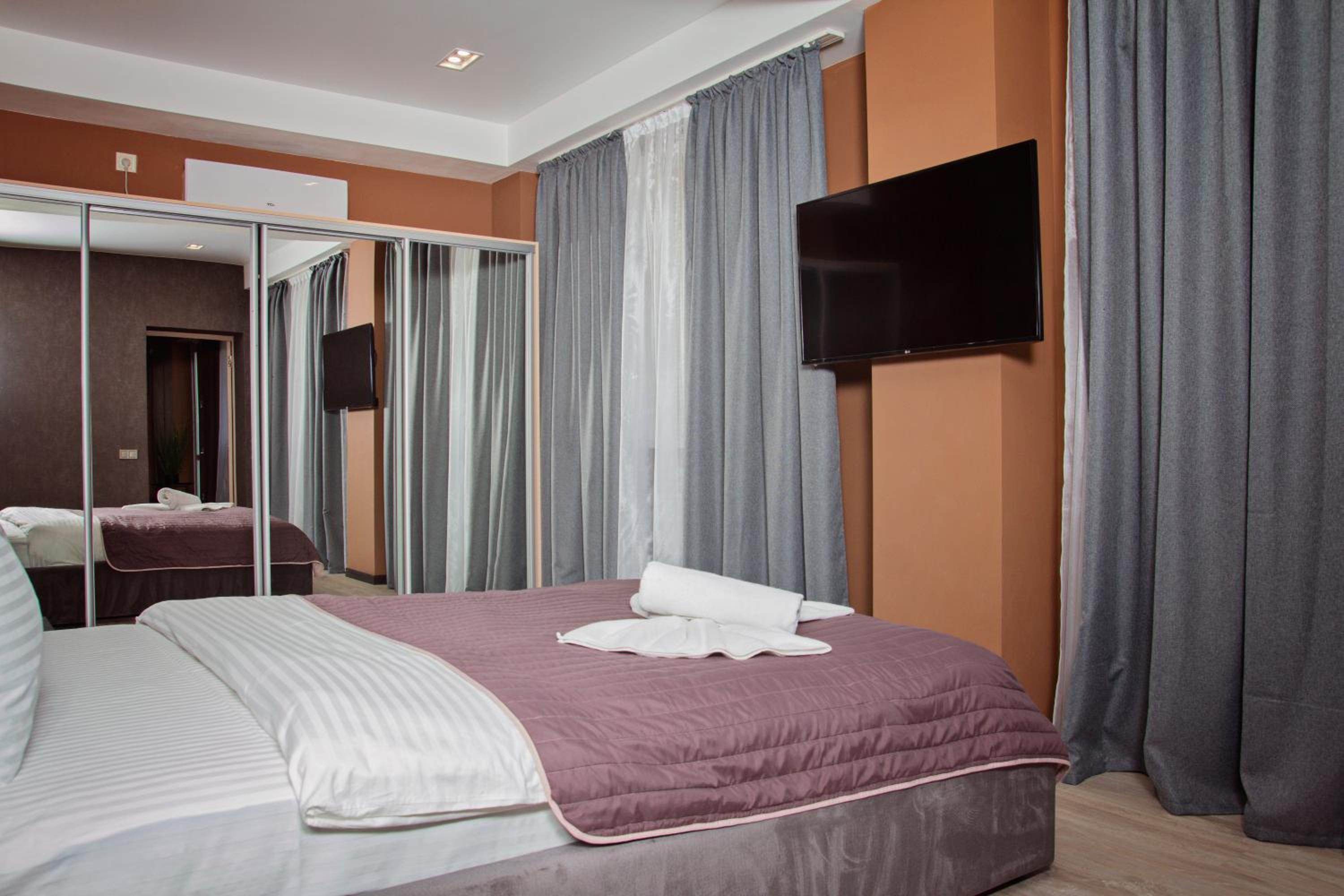 Executive Suite photo 1