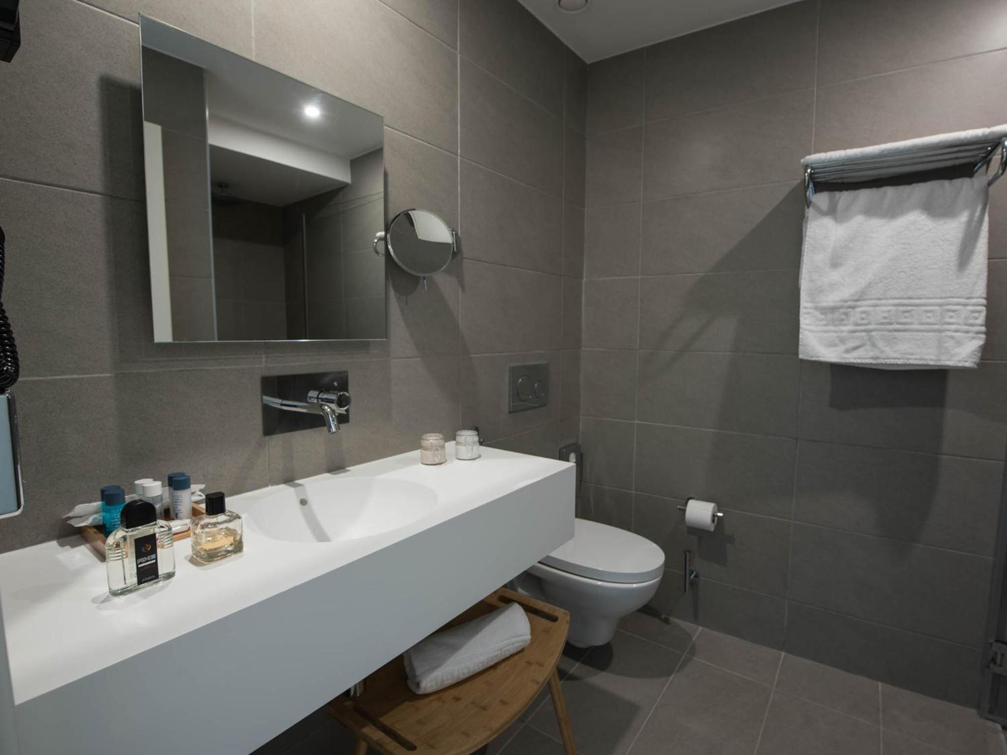 Double Room - Photo 4