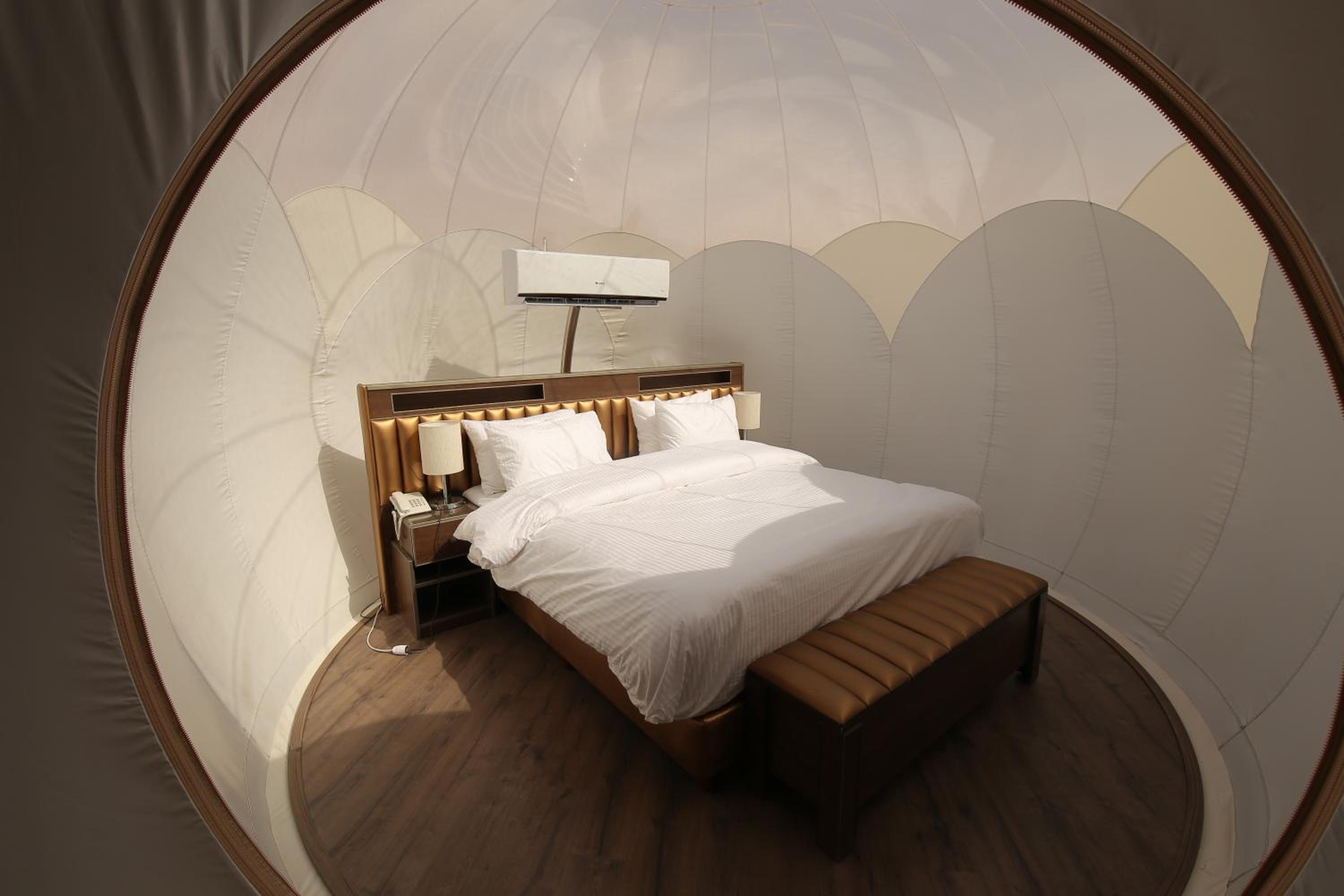 Bubble Suite King - Photo 1