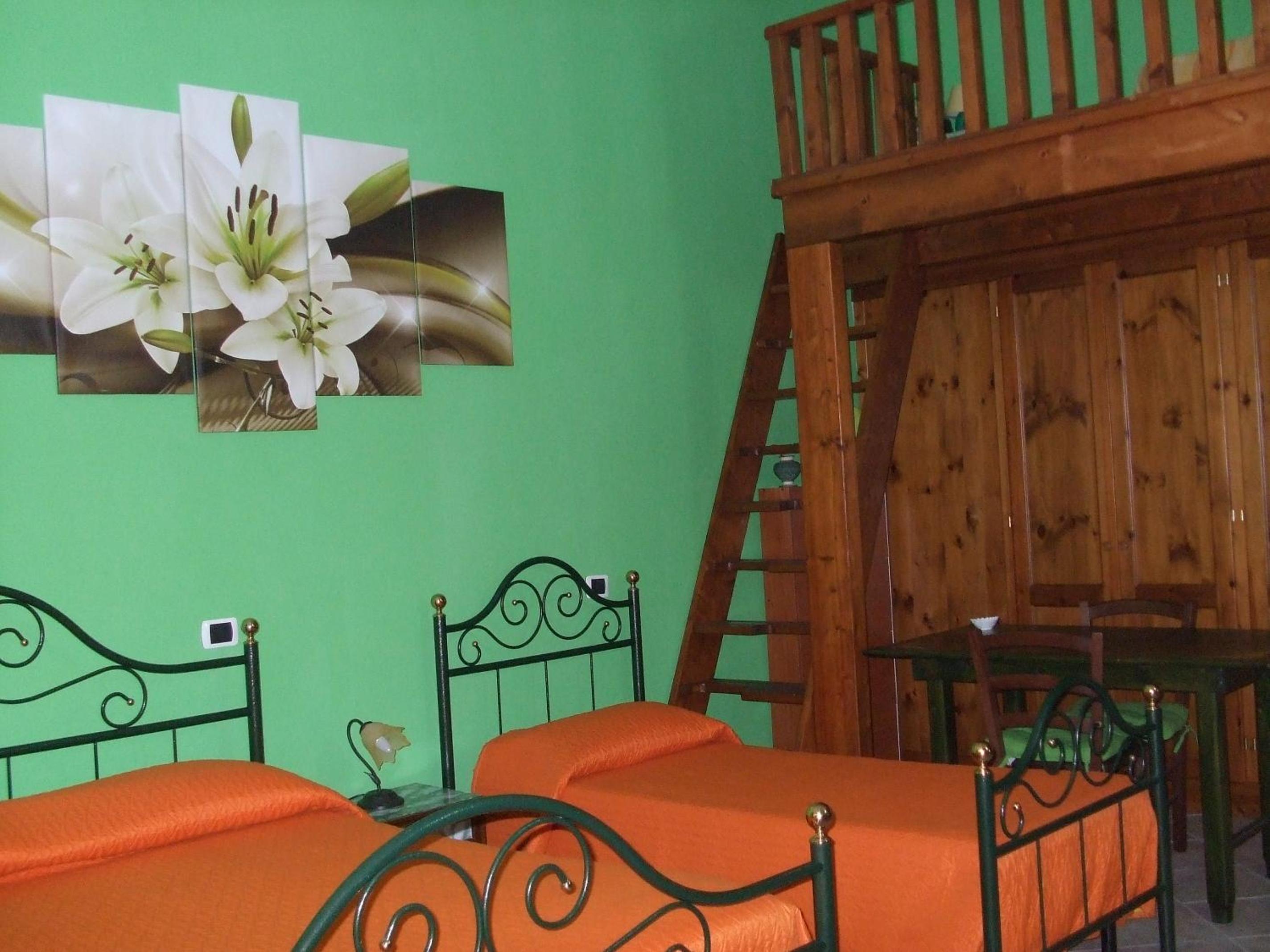 Deluxe Double or Twin Room photo 1