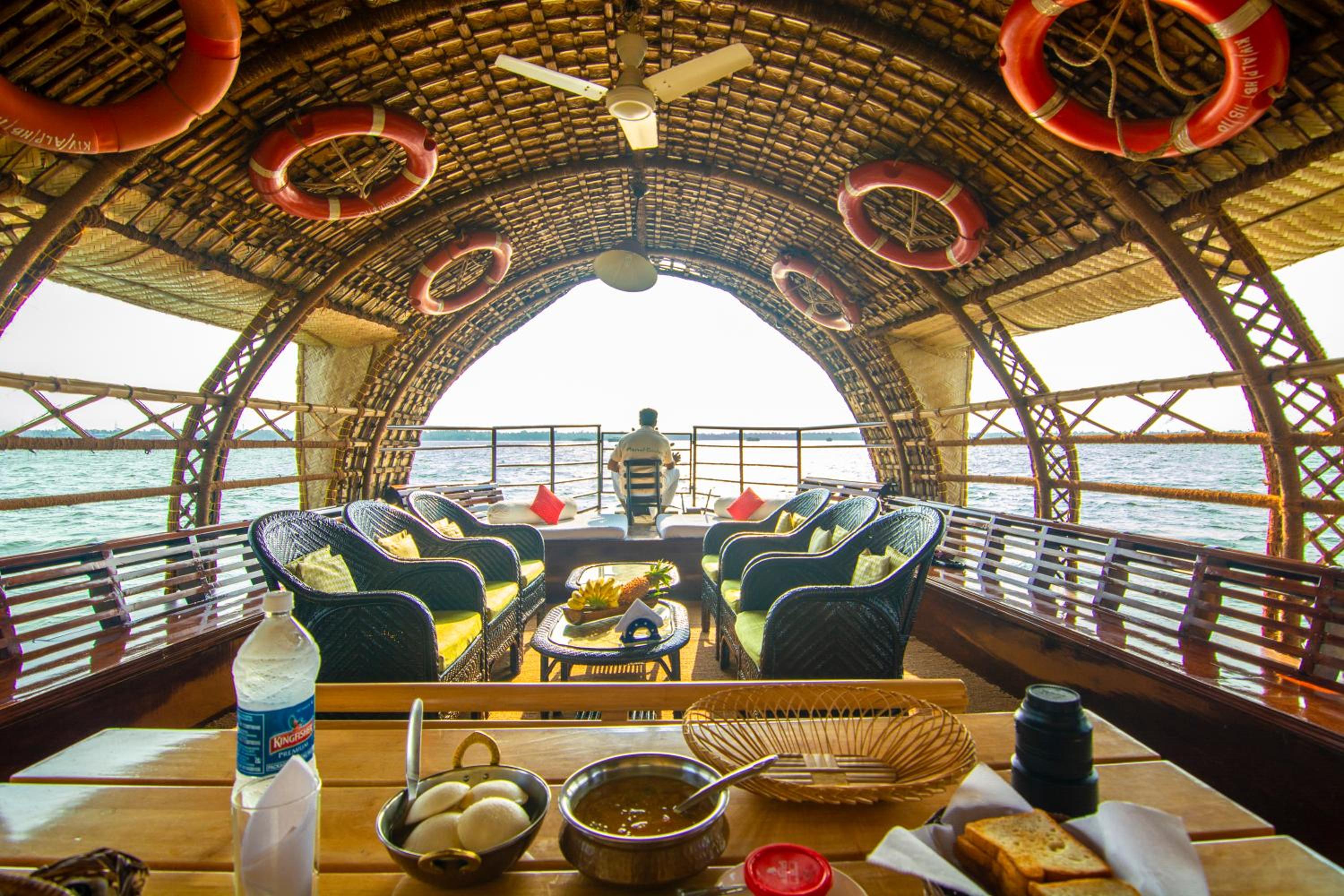 Two Bedroom Houseboat - Photo 24