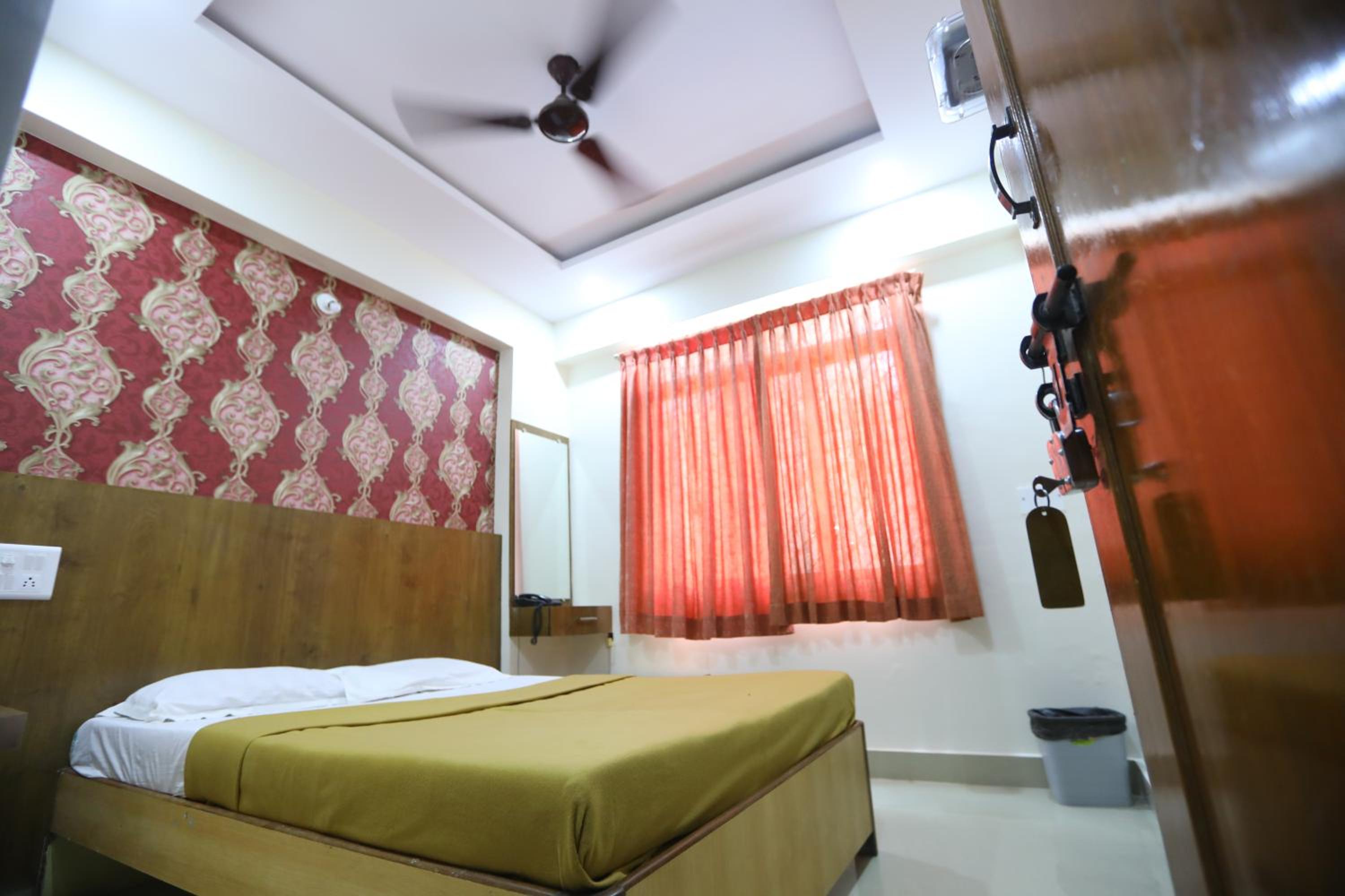 Double Room - Photo 4