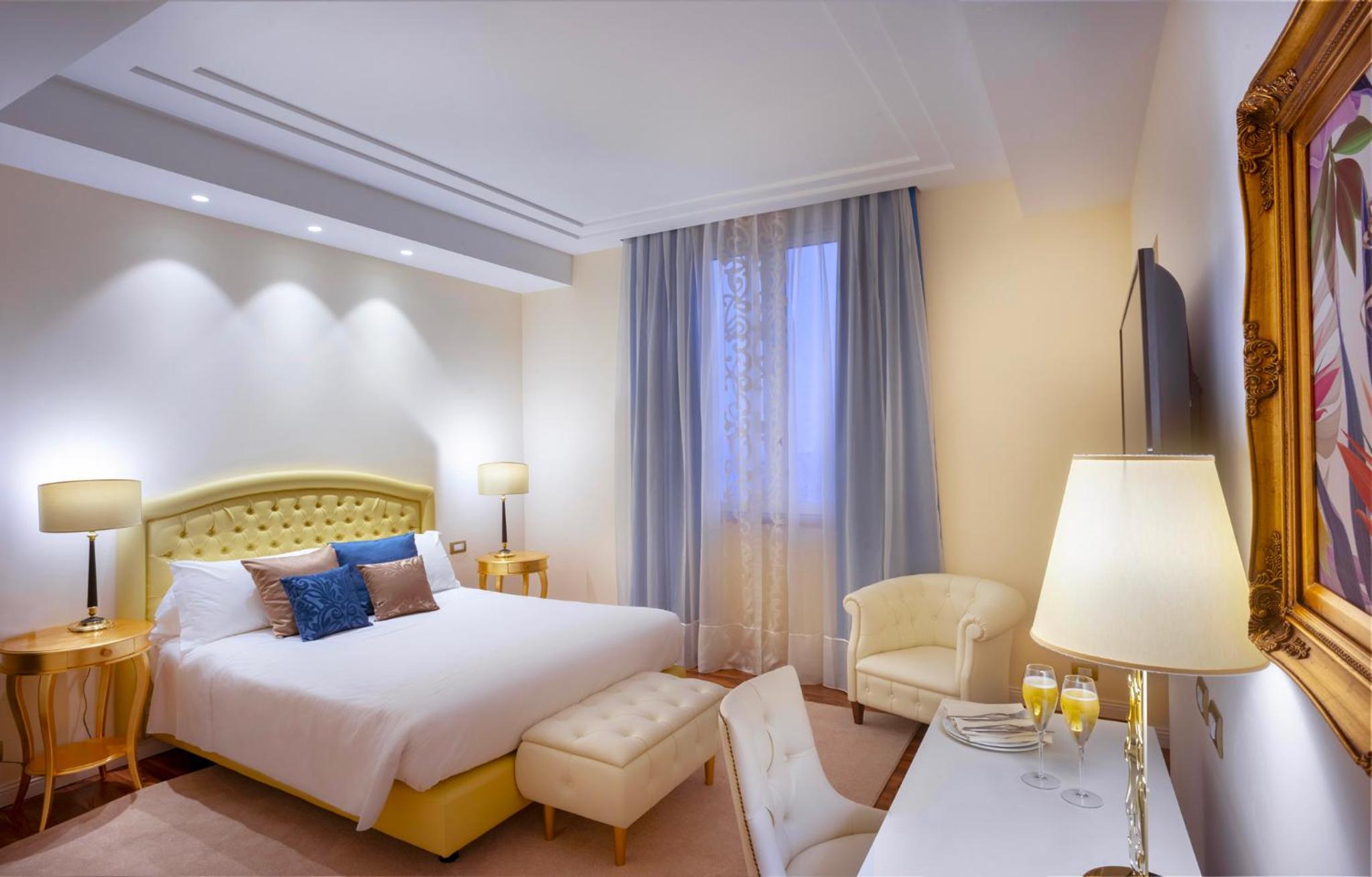 Double or Twin Room with Spa Access - Photo 1