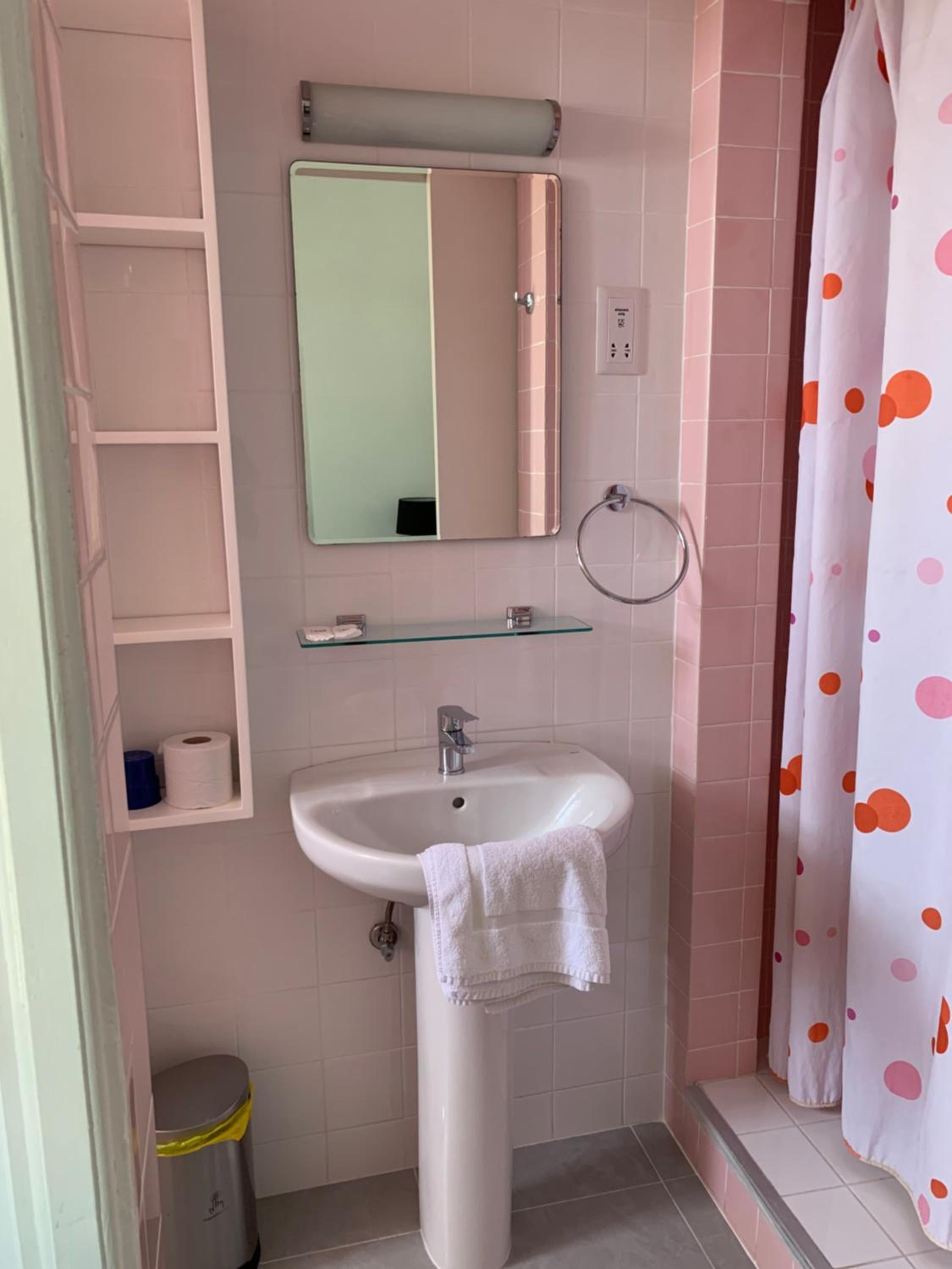 Double or Twin Room with Sea View photo 3