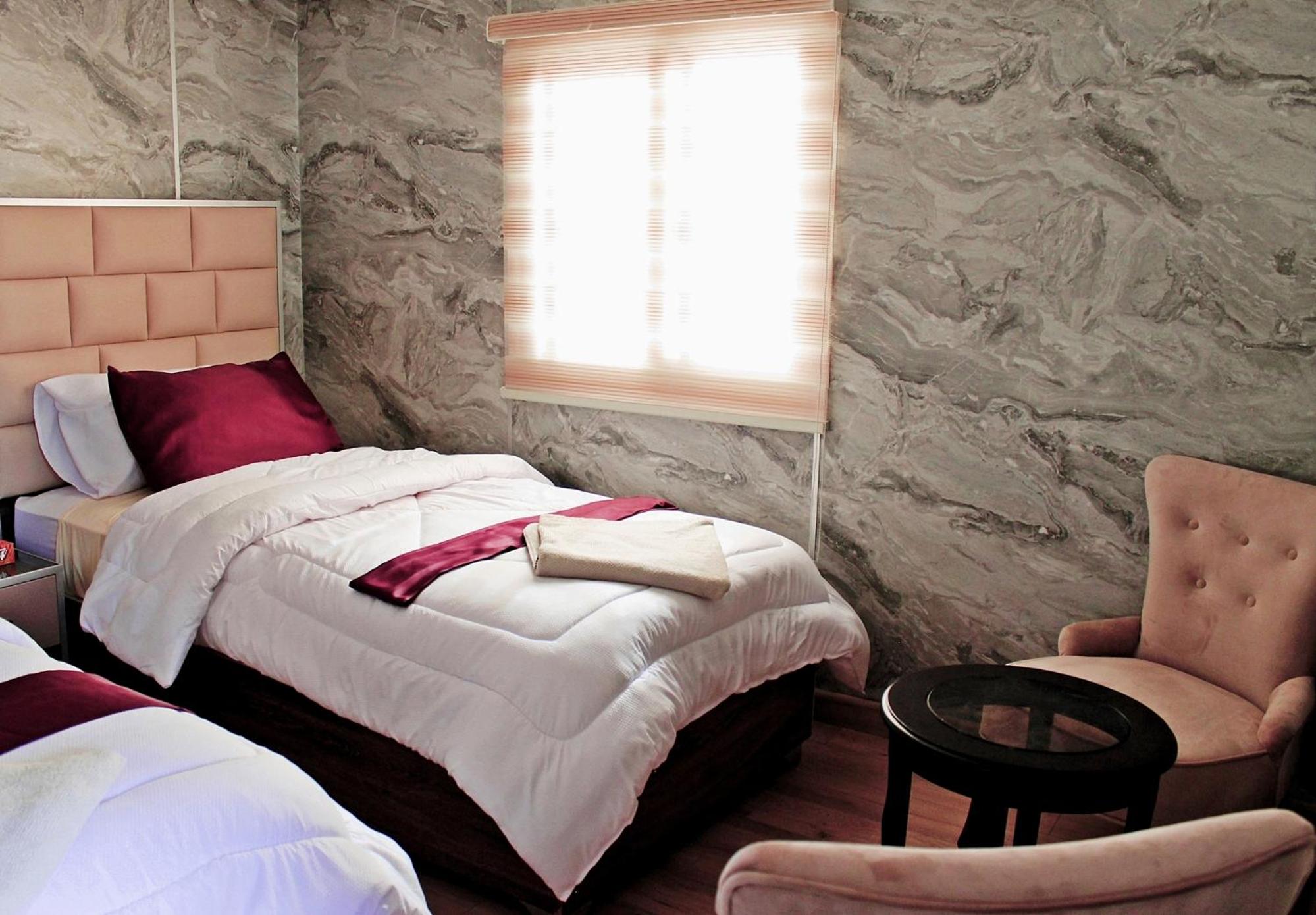 Deluxe Quadruple Cabin photo 1