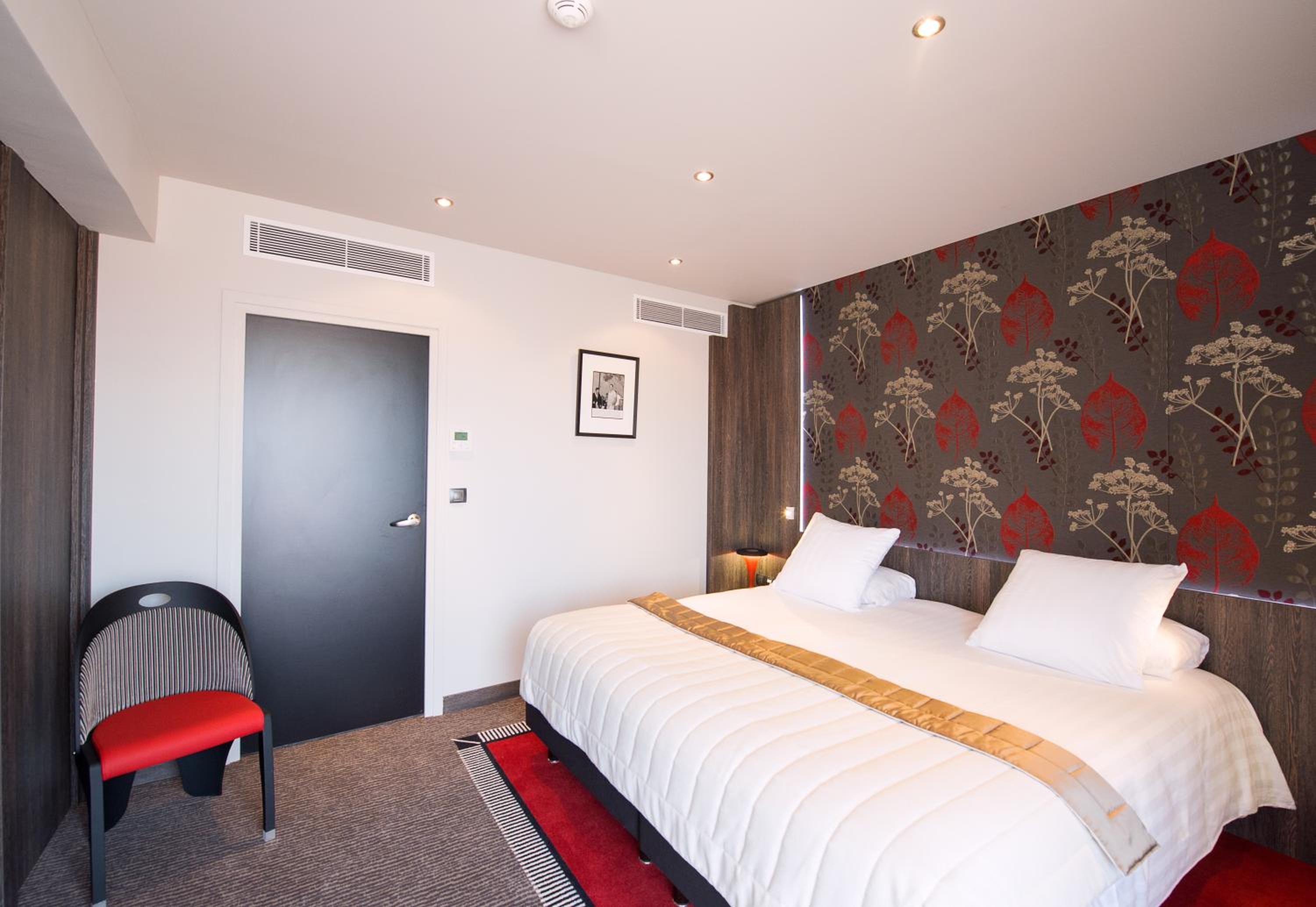 Suite with Terrace - Photo 1