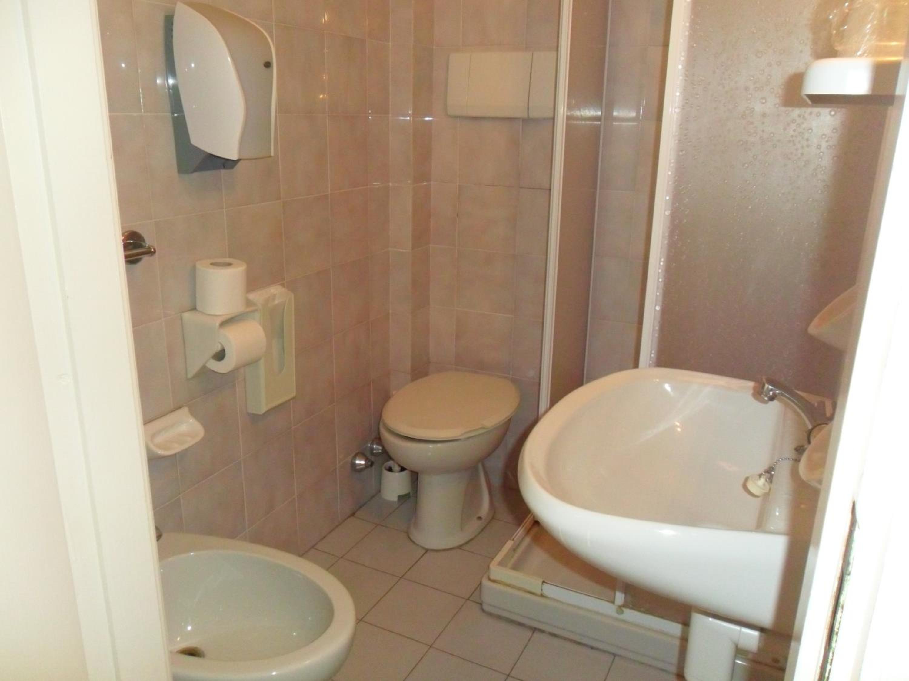Quadruple Room photo 2