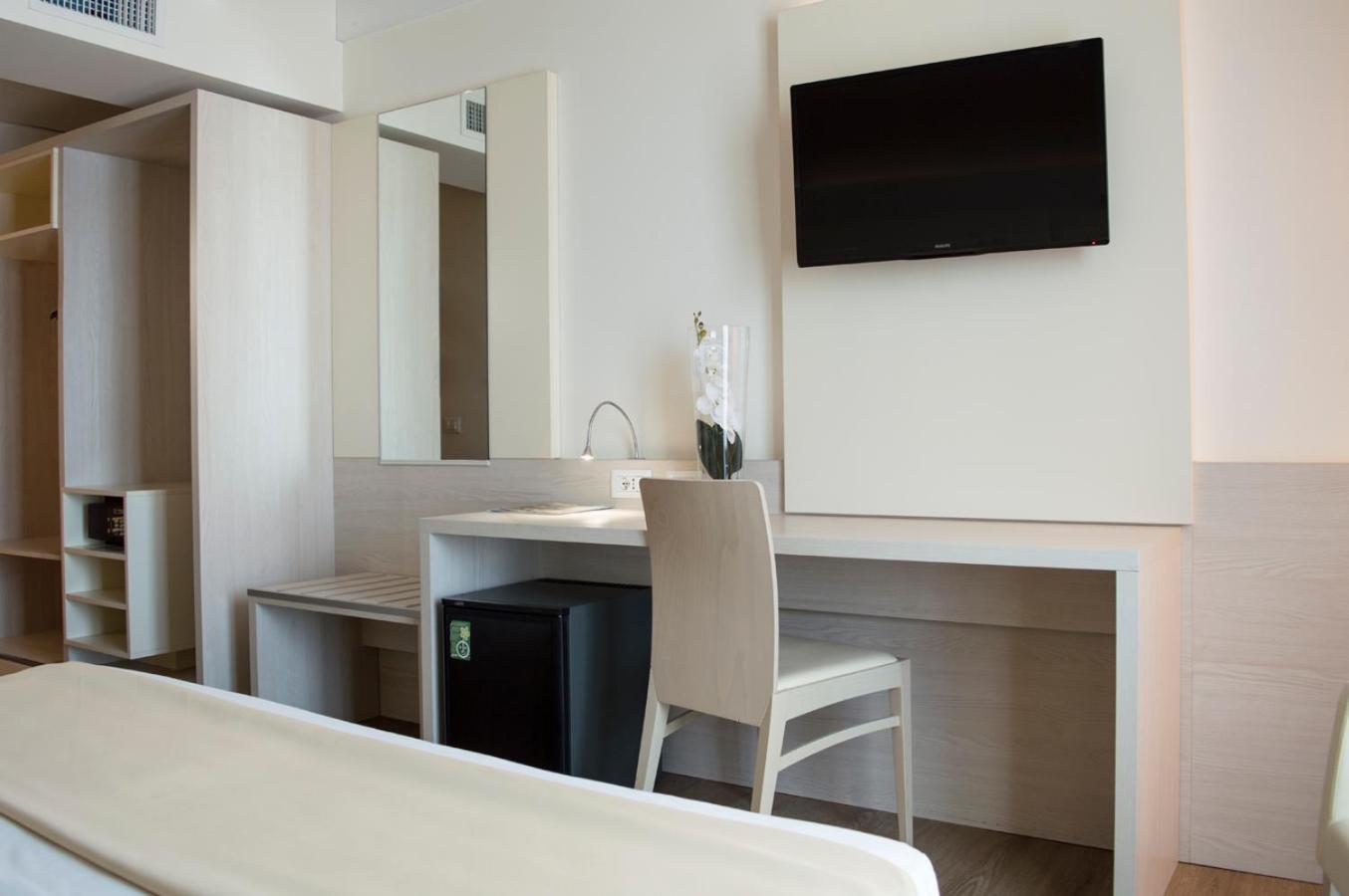Superior Double Room - Photo 7