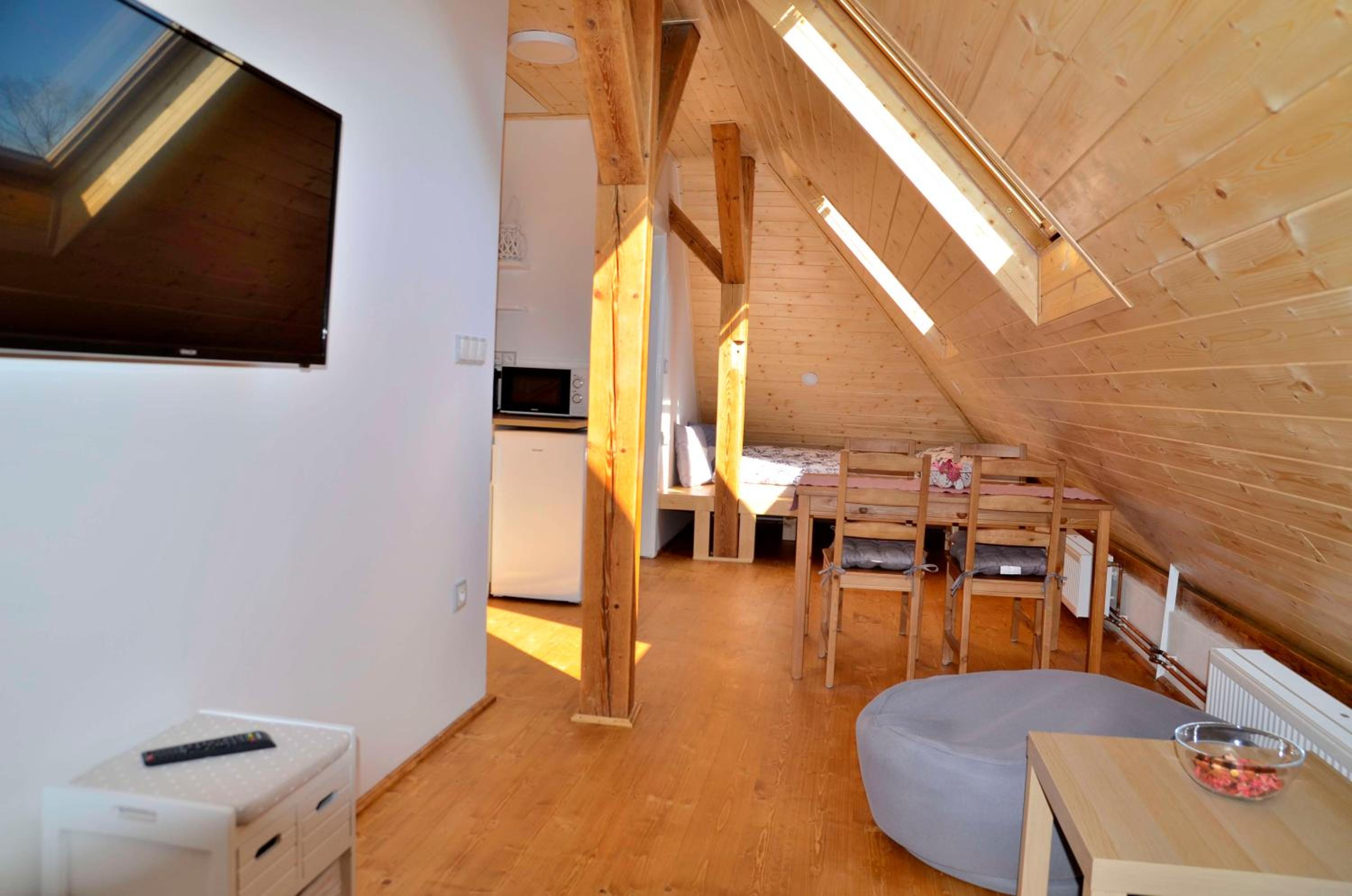 Suite with Mountain View