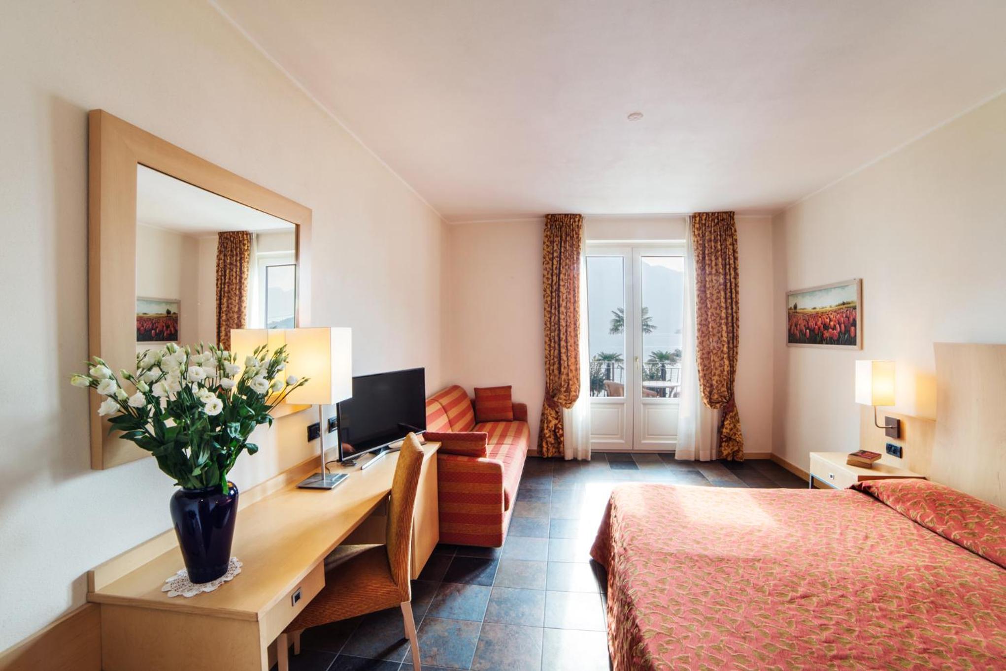 Double Room With Lake View - Annex