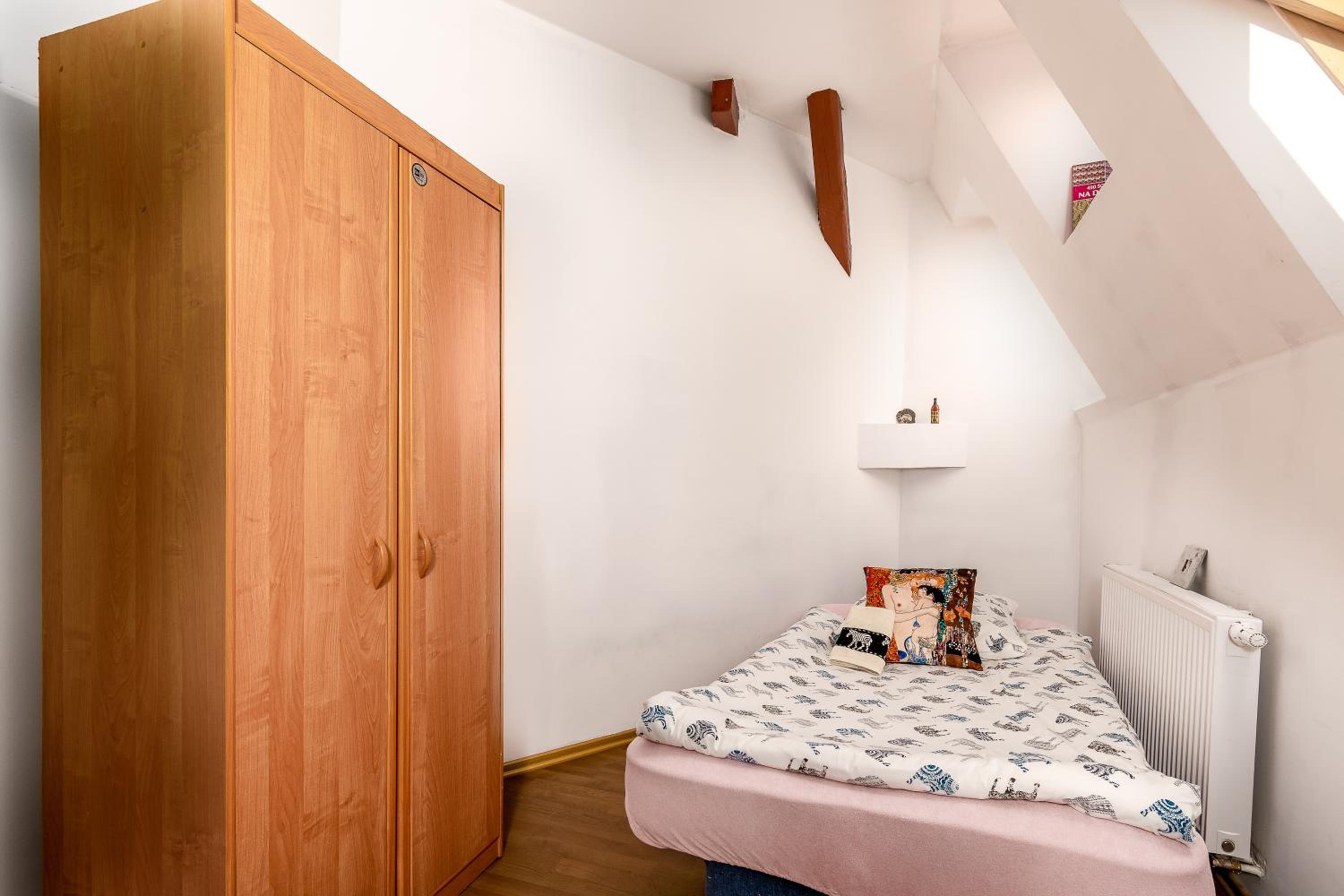 Standard Double Room with Shared Bathroom photo 2