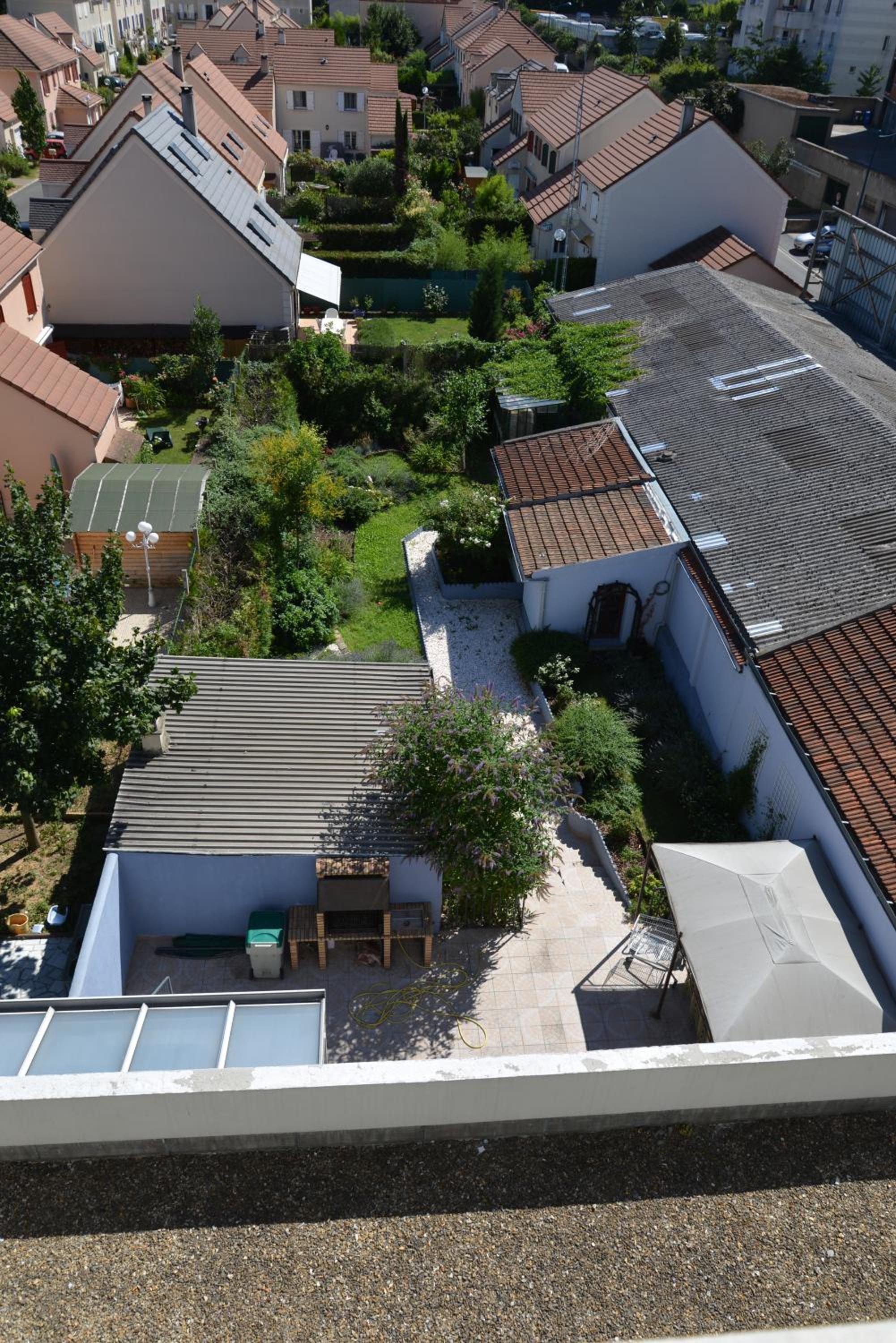 Double - Photo 7