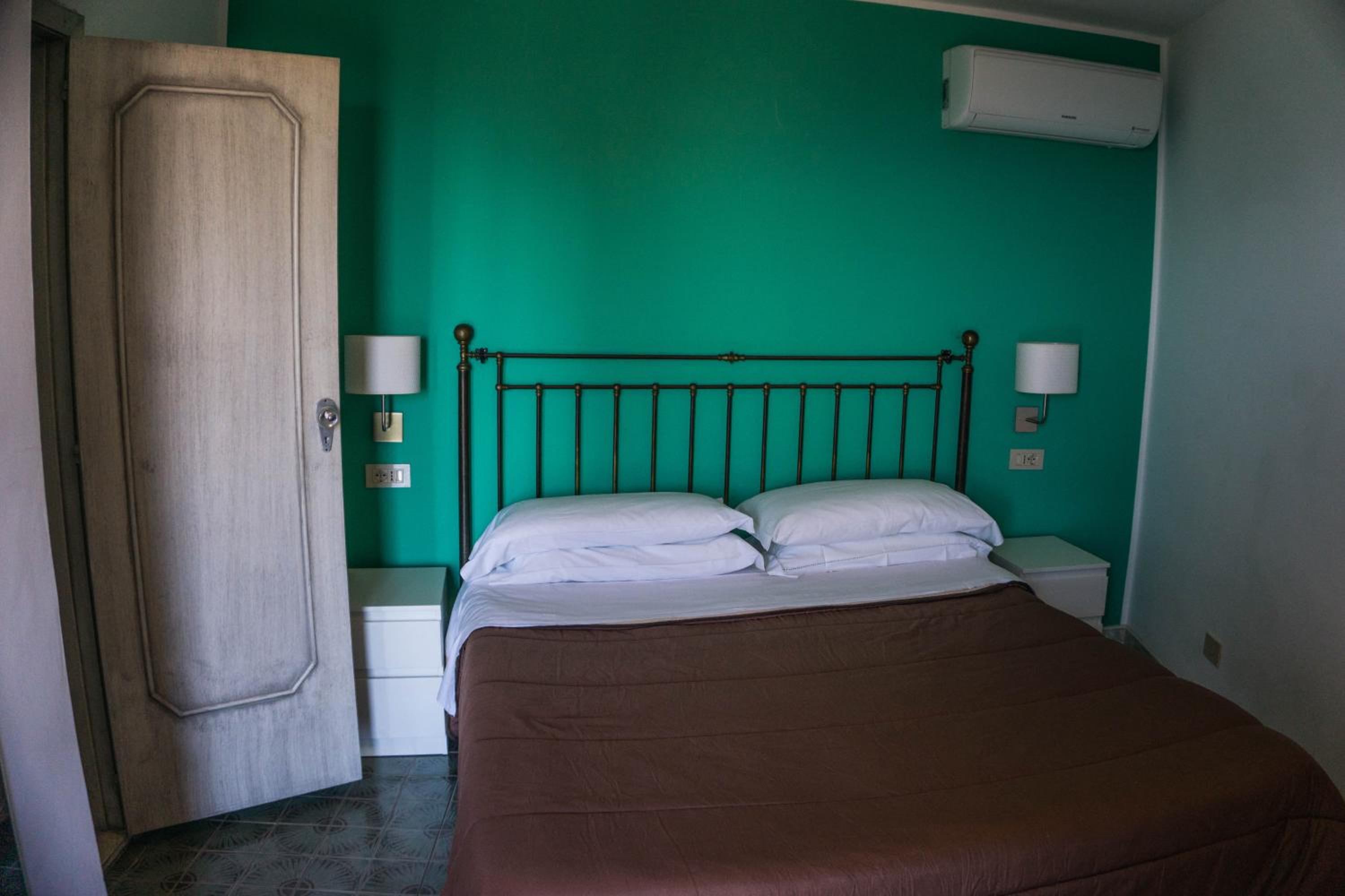 Double Room With Terrace photo 2