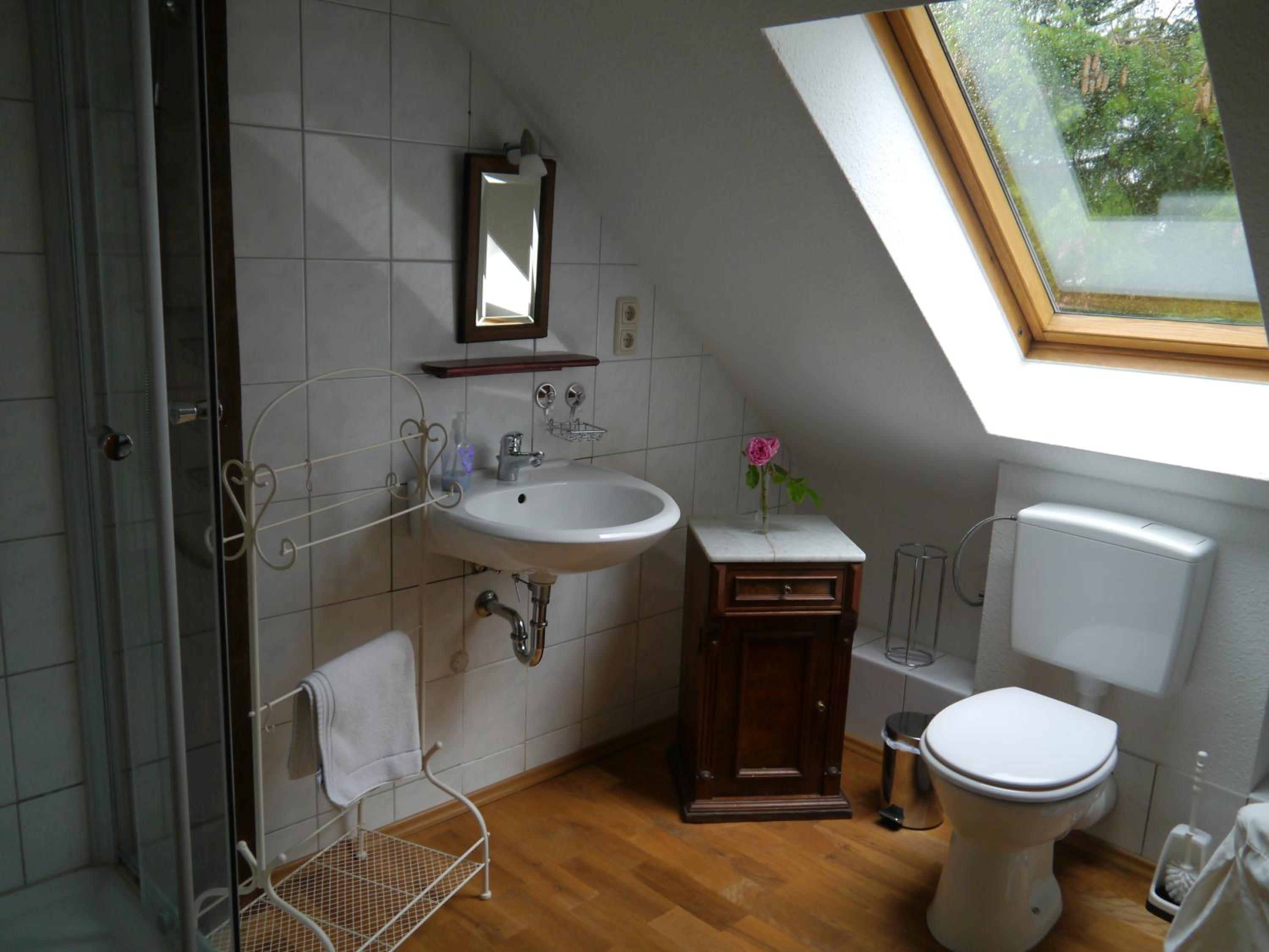 Studio Apartment - Attic - Photo 4