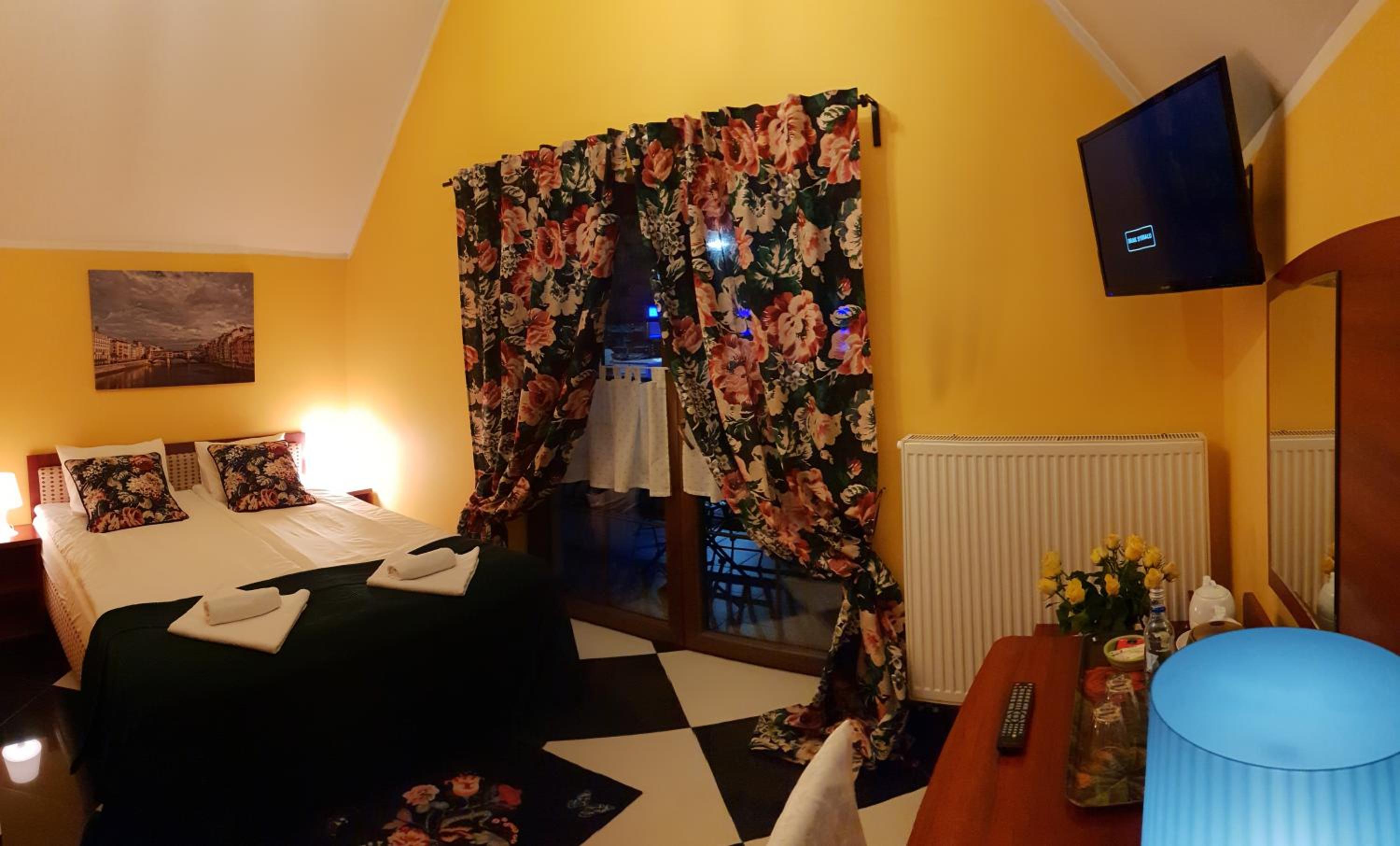 Apartment - Photo 3