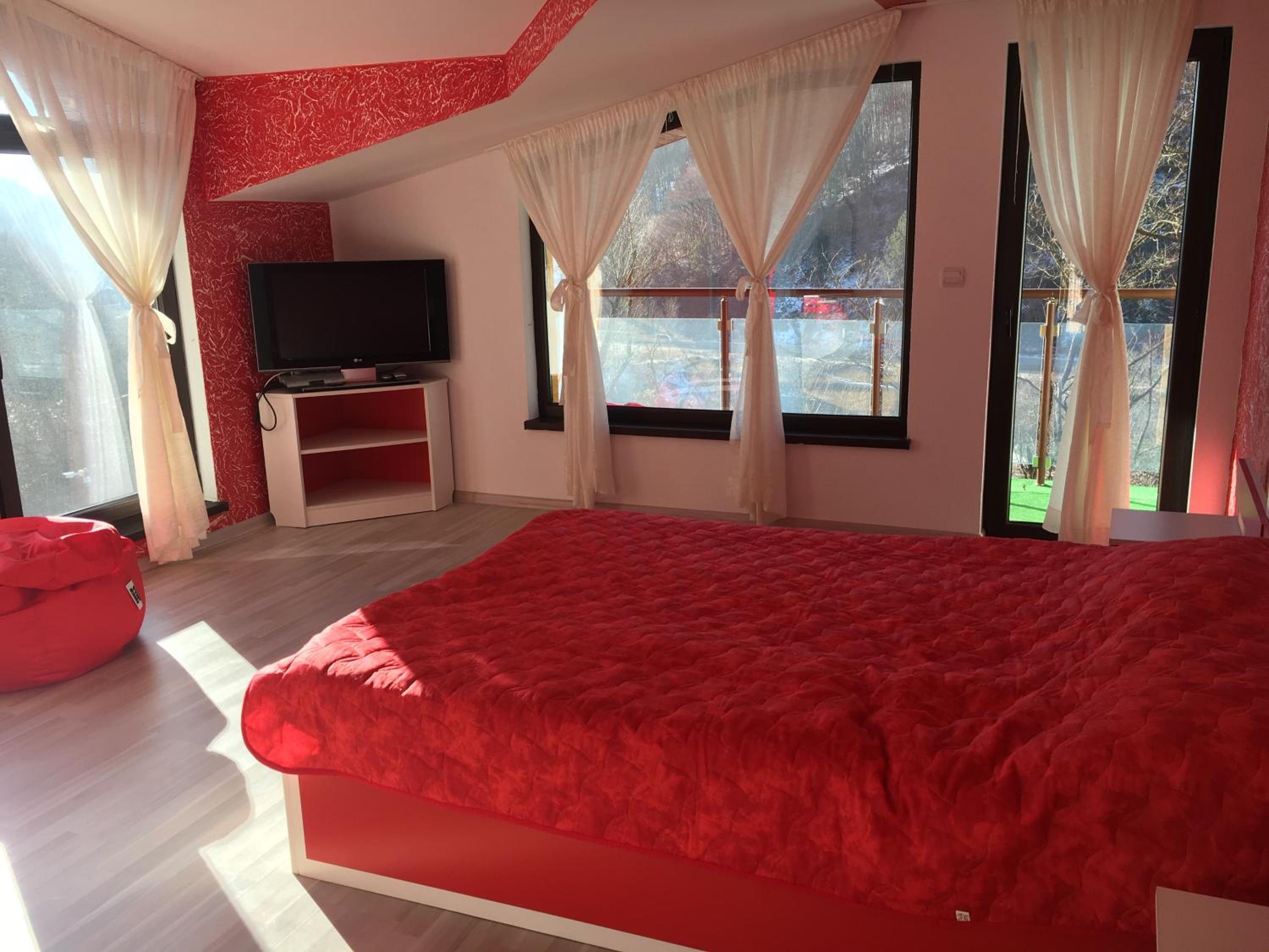 Villa photo 1