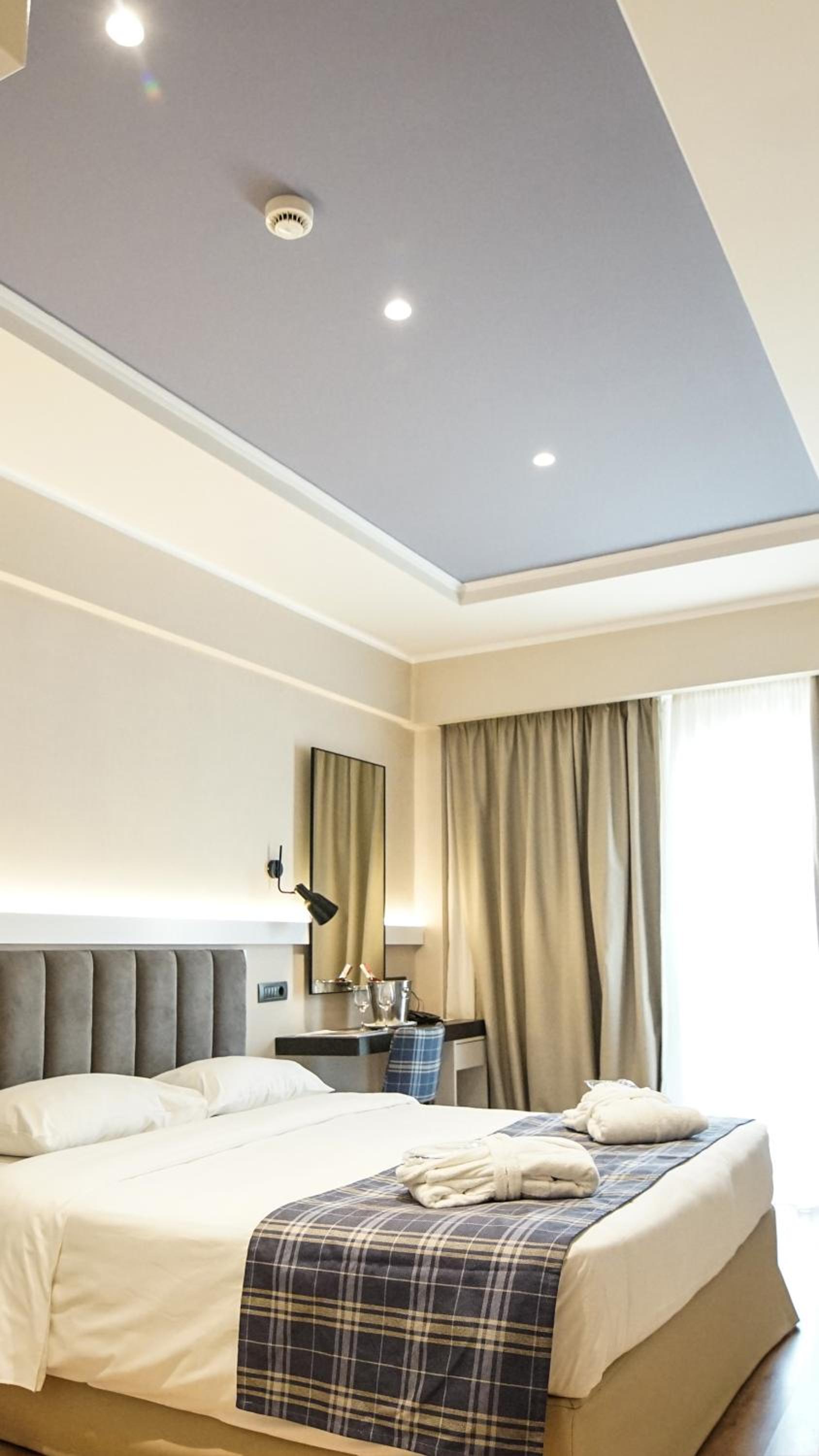 Executive Double or Twin Room - Photo 6