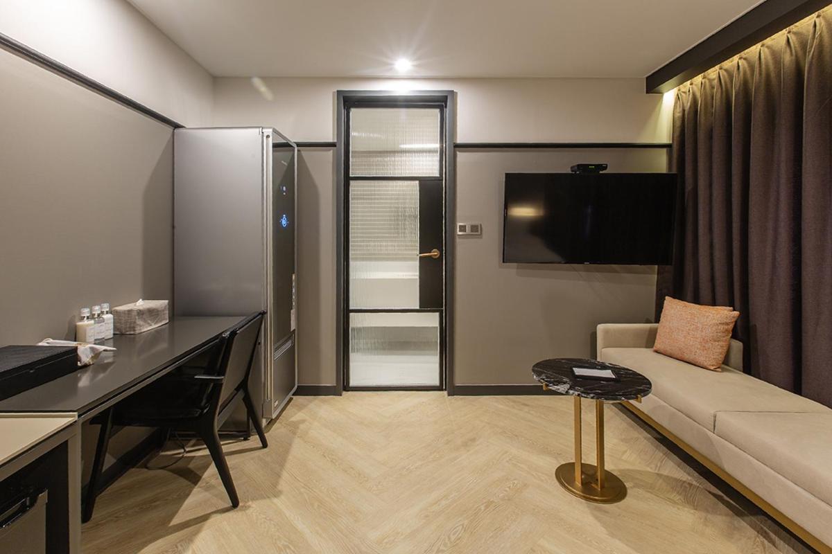Superior Double Room - Photo 3