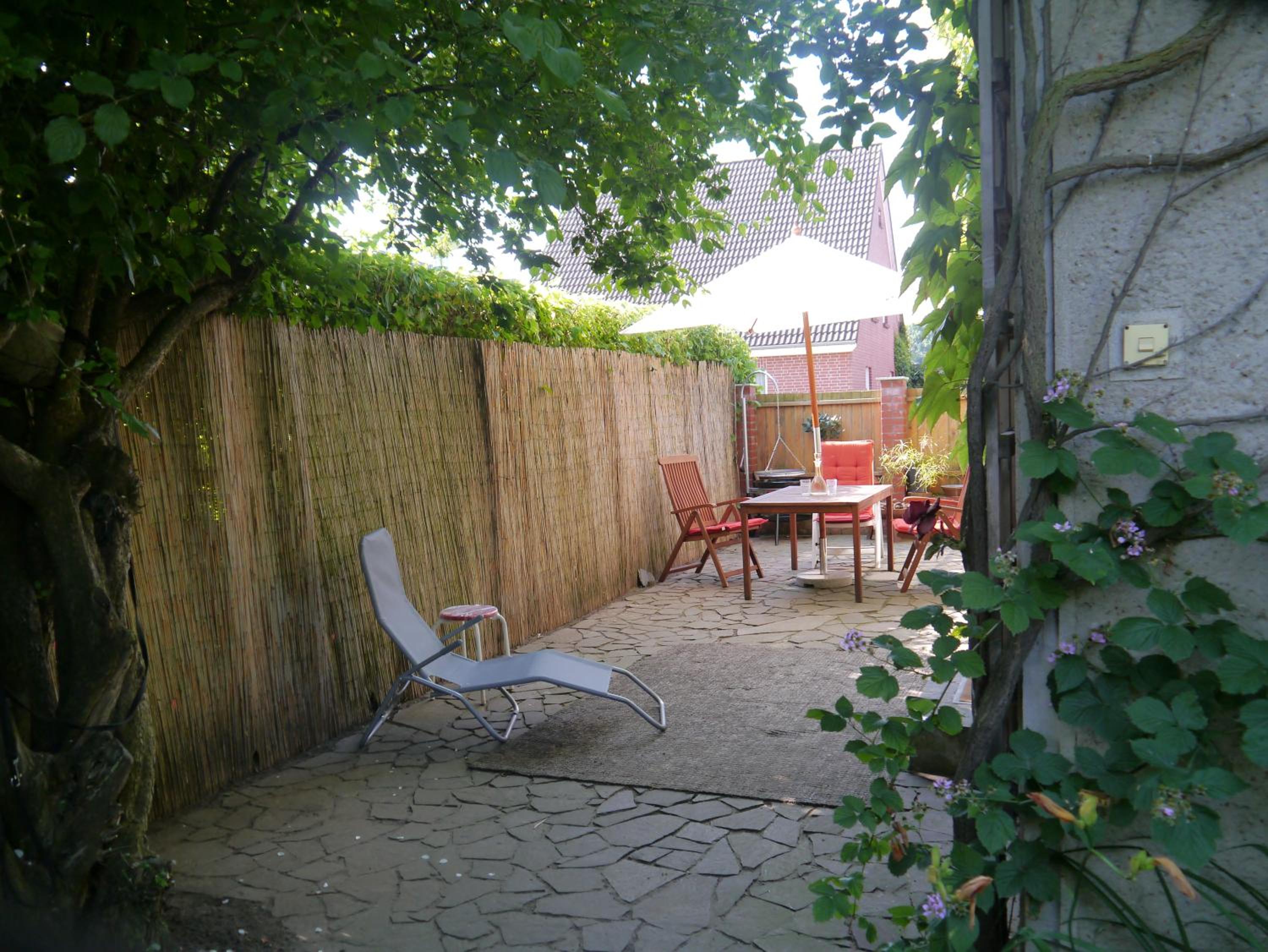 One-Bedroom Apartment with Terrace - Photo 12