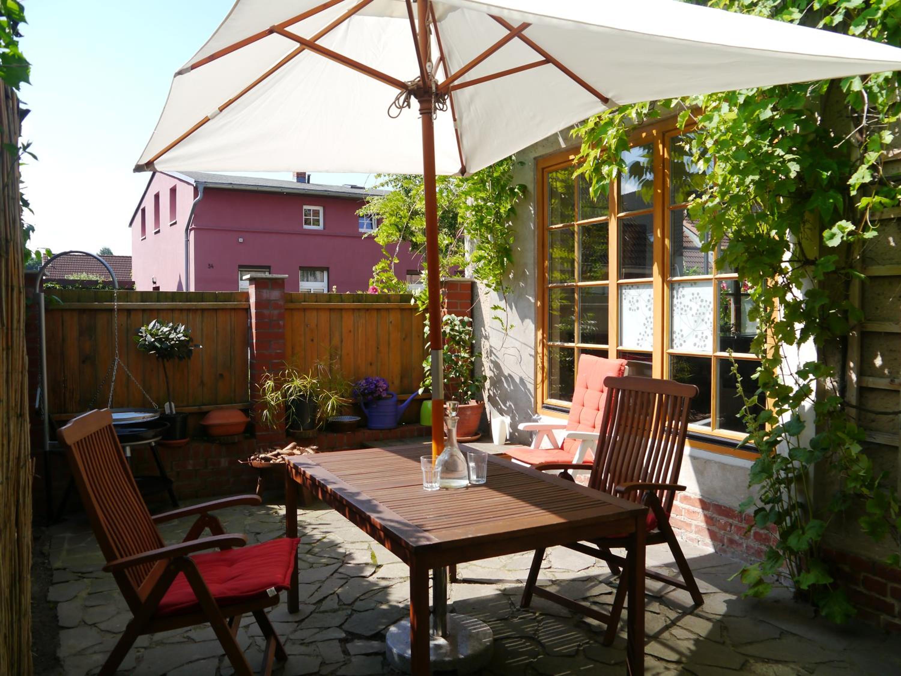 One-Bedroom Apartment with Terrace - Photo 20