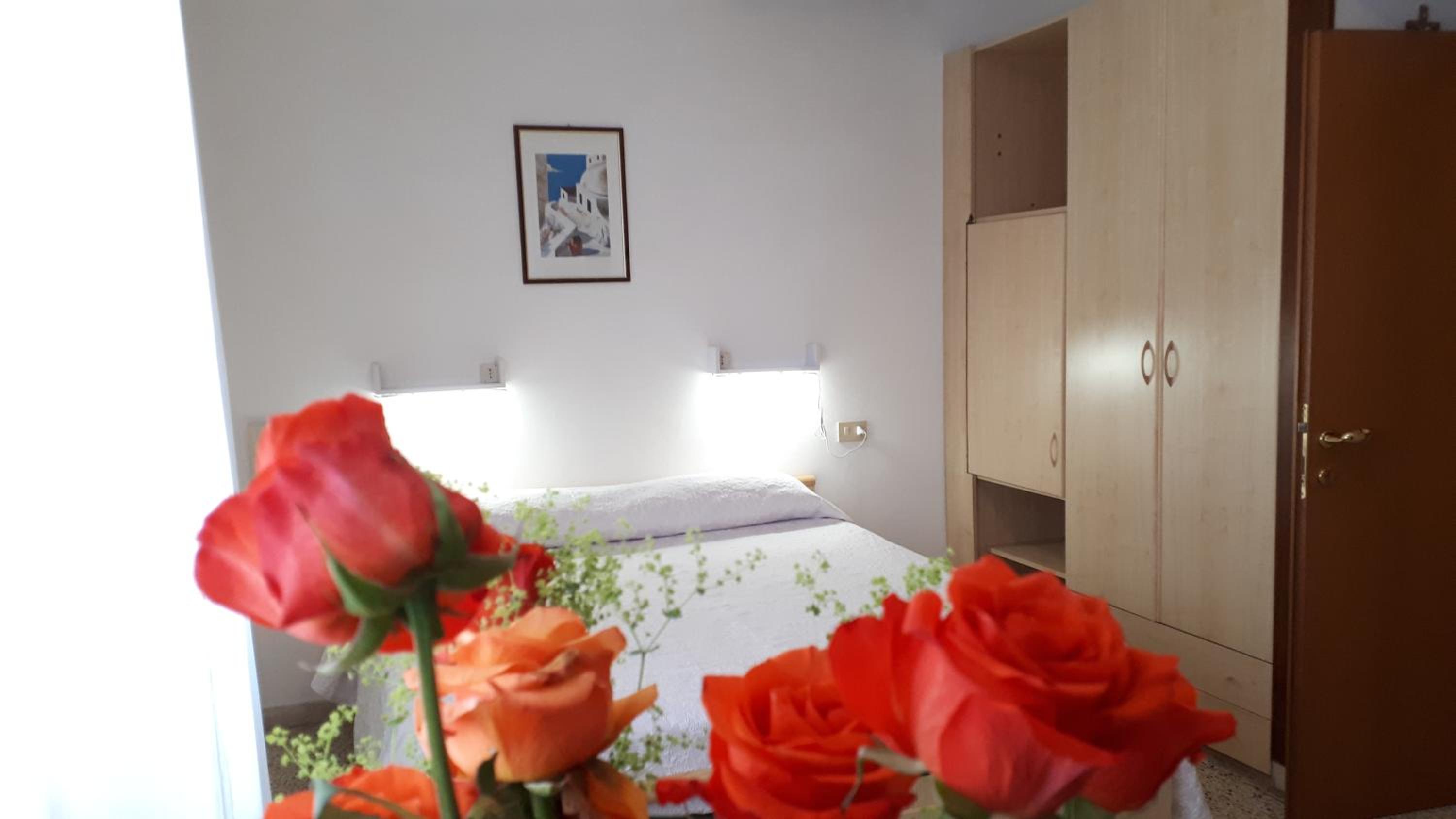 Basic Triple Room photo 3