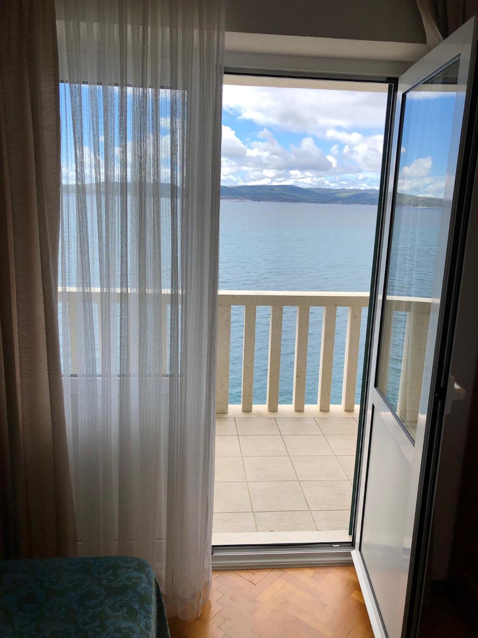 Double Room with Sea View photo 3