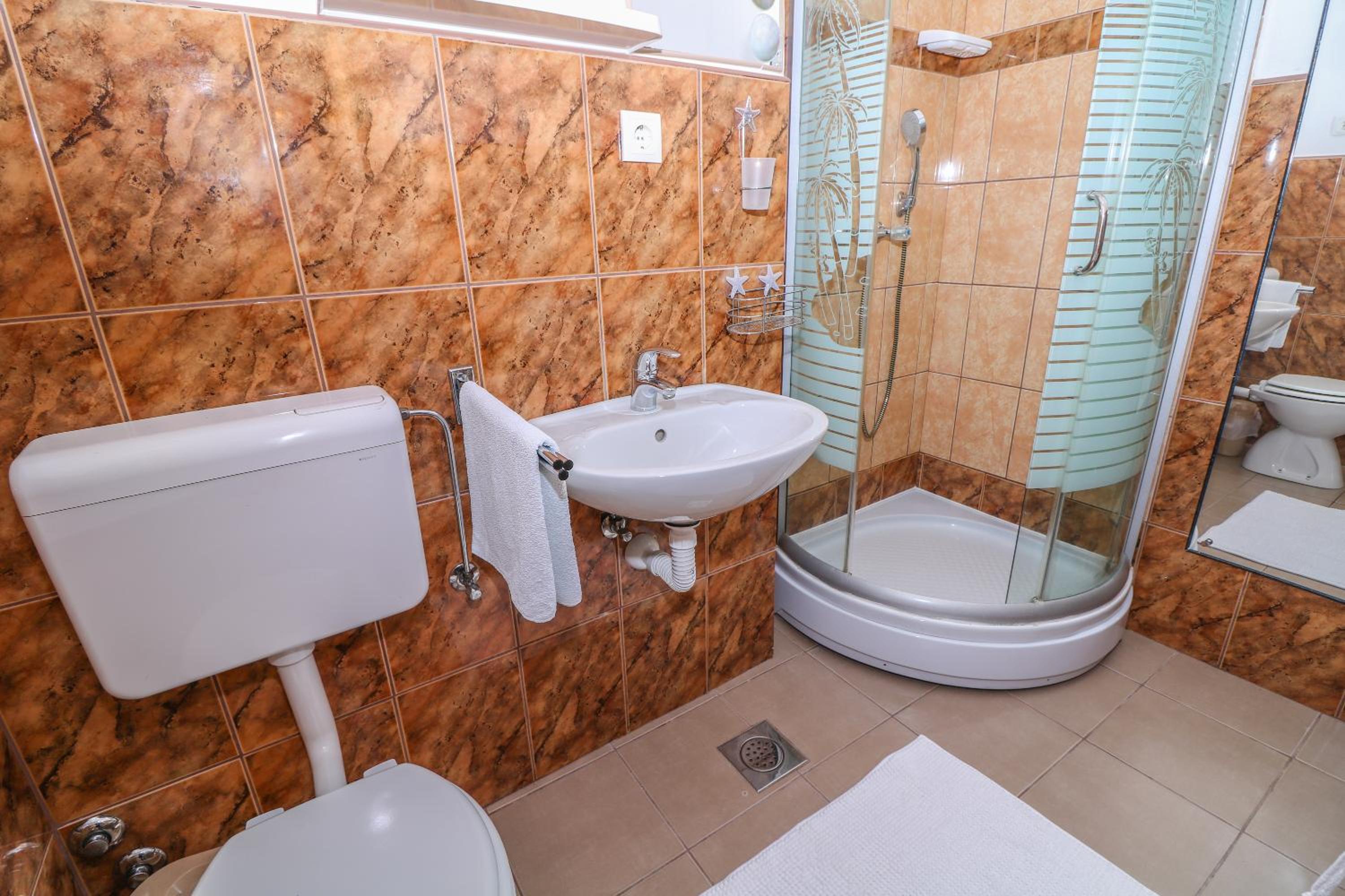 Studio Apartment photo 3