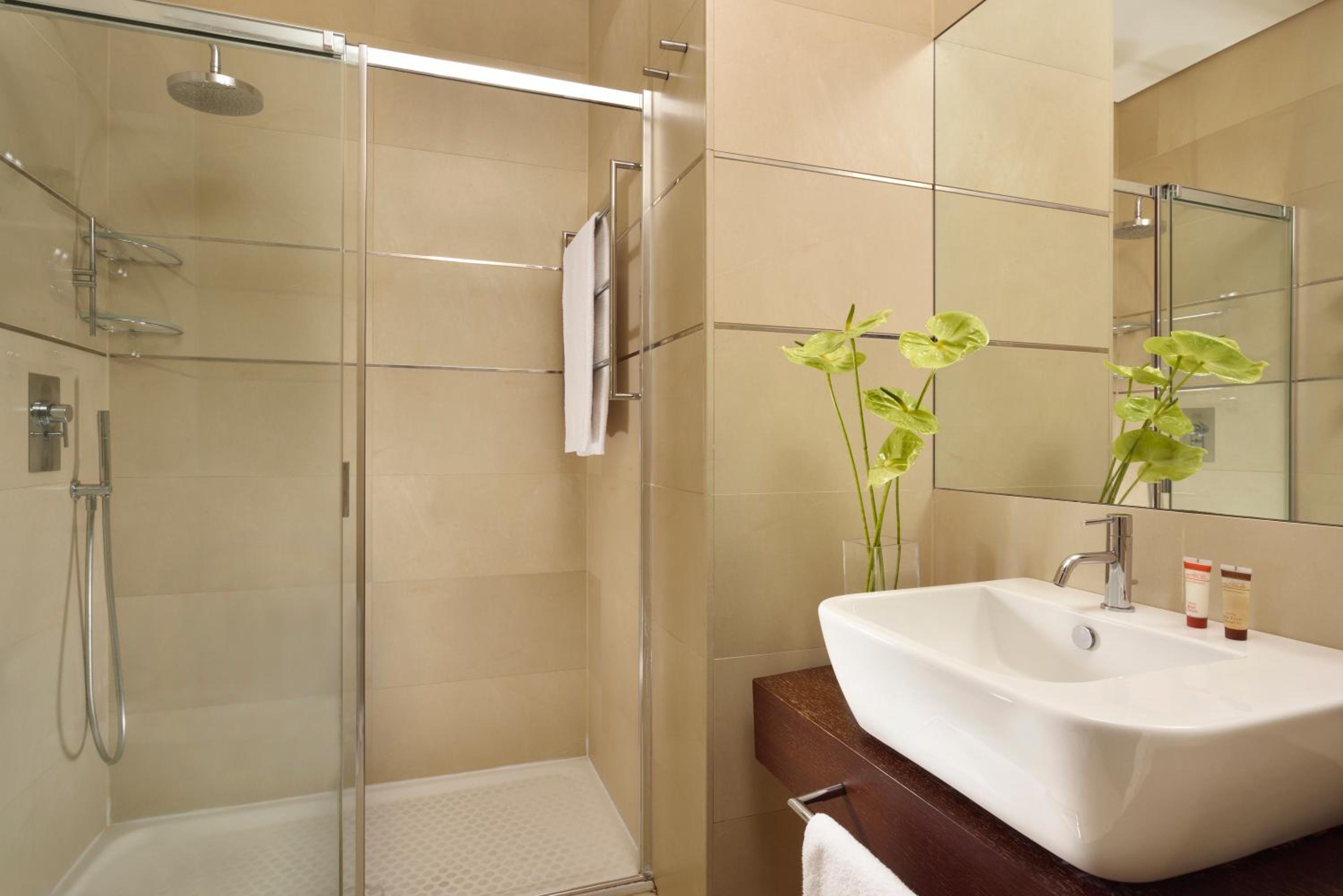 Superior Double or Twin Room photo 2