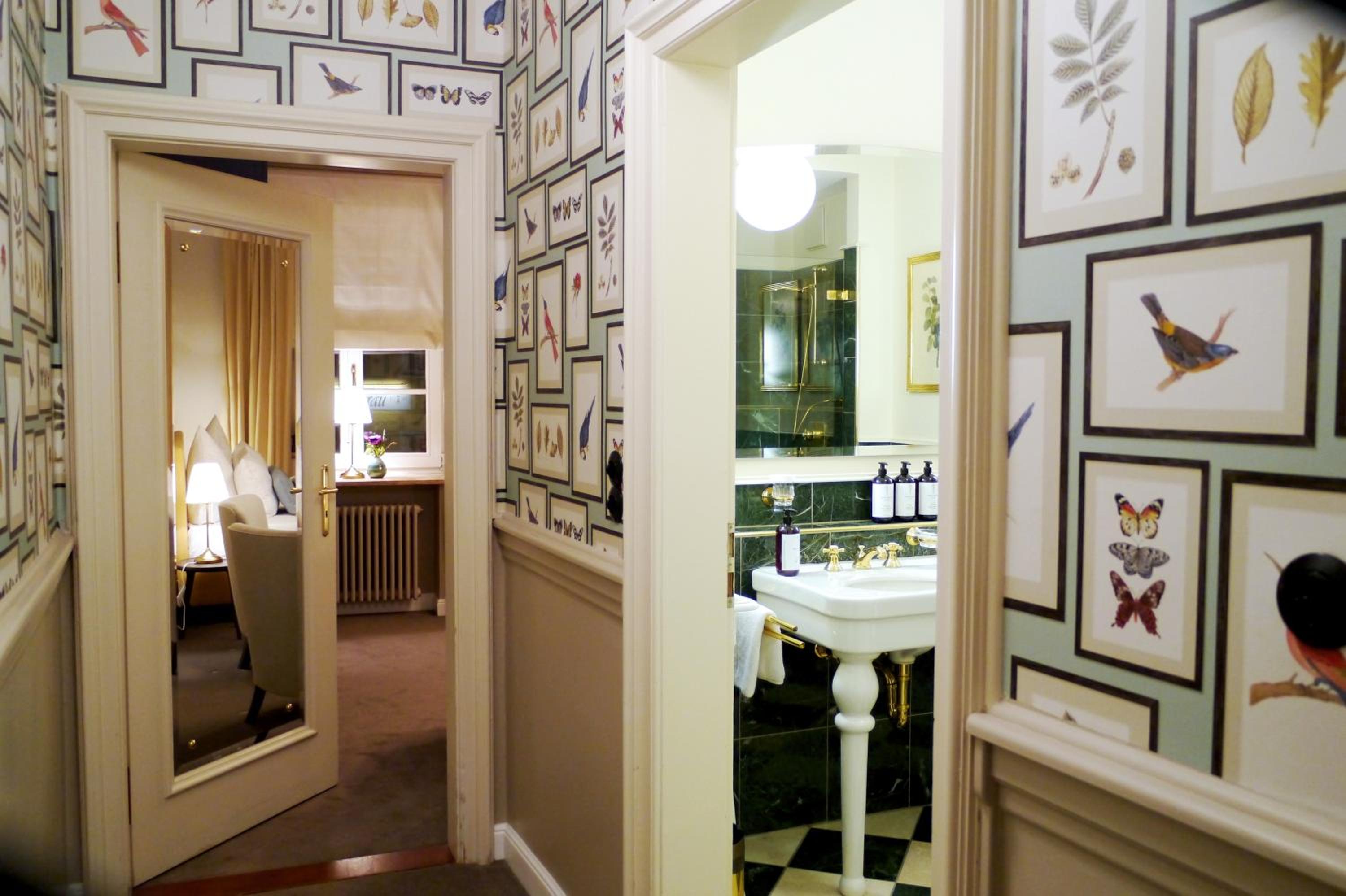 Castle Room photo 3
