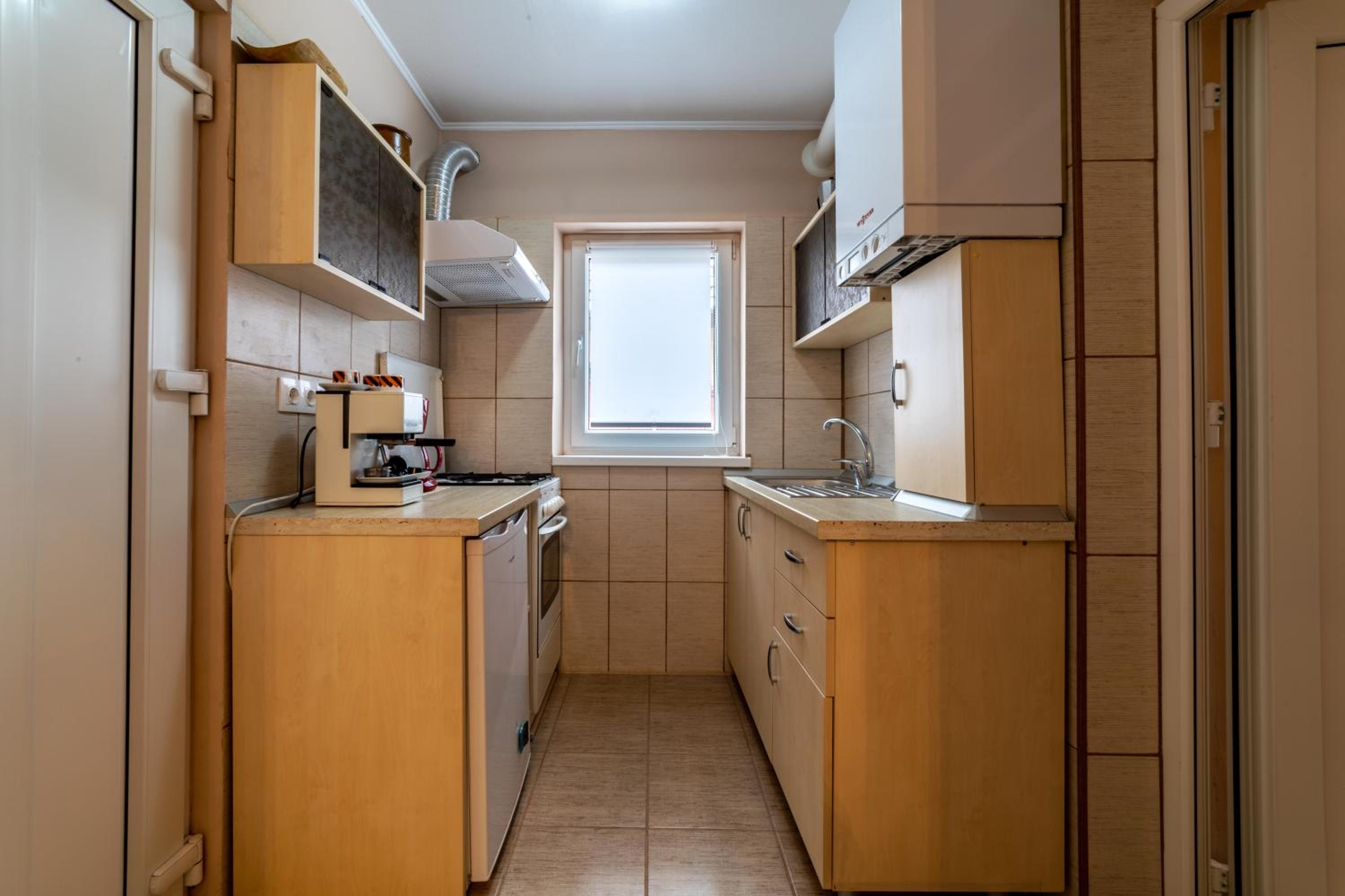 One-Bedroom Apartment - Photo 20