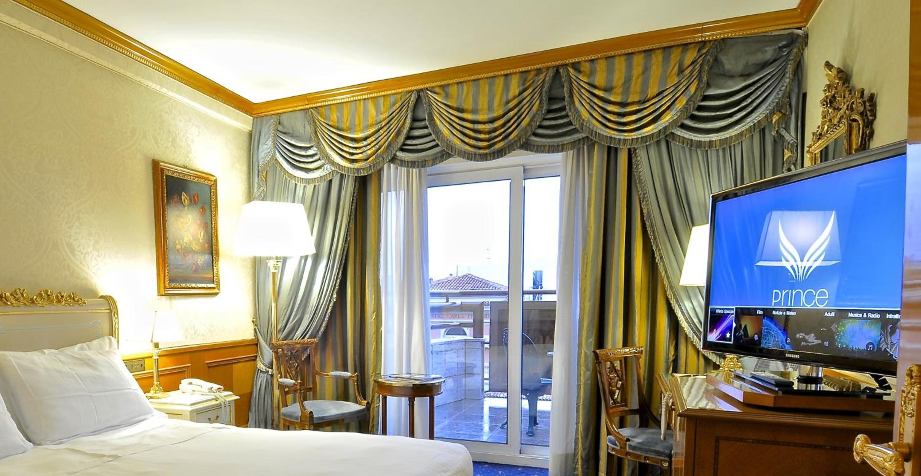 Superior Double or Twin Room with Balcony