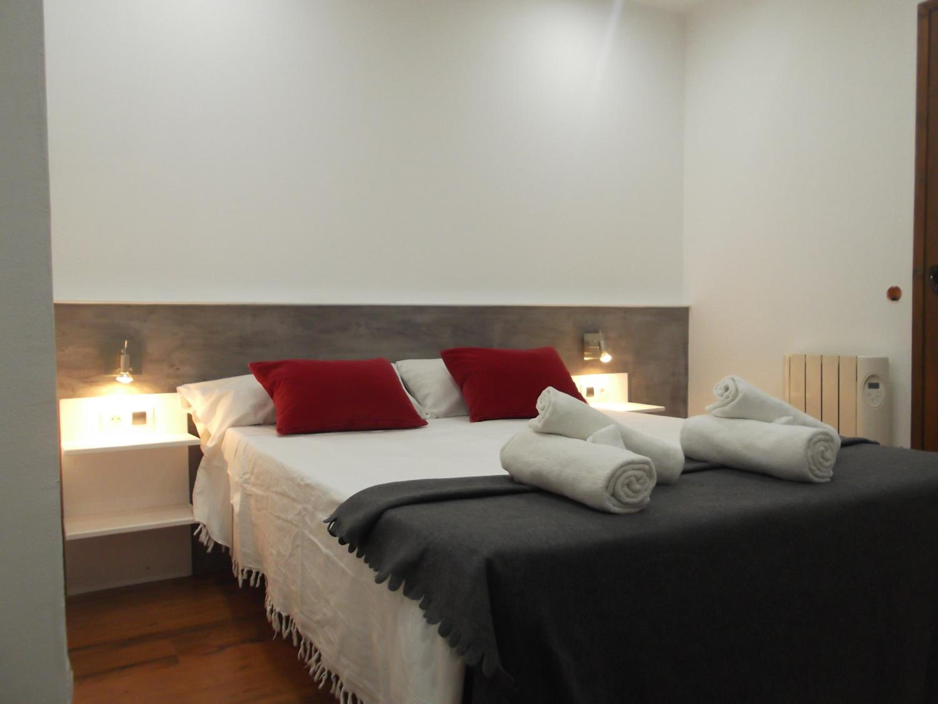 Triple Room with Balcony - Photo 4
