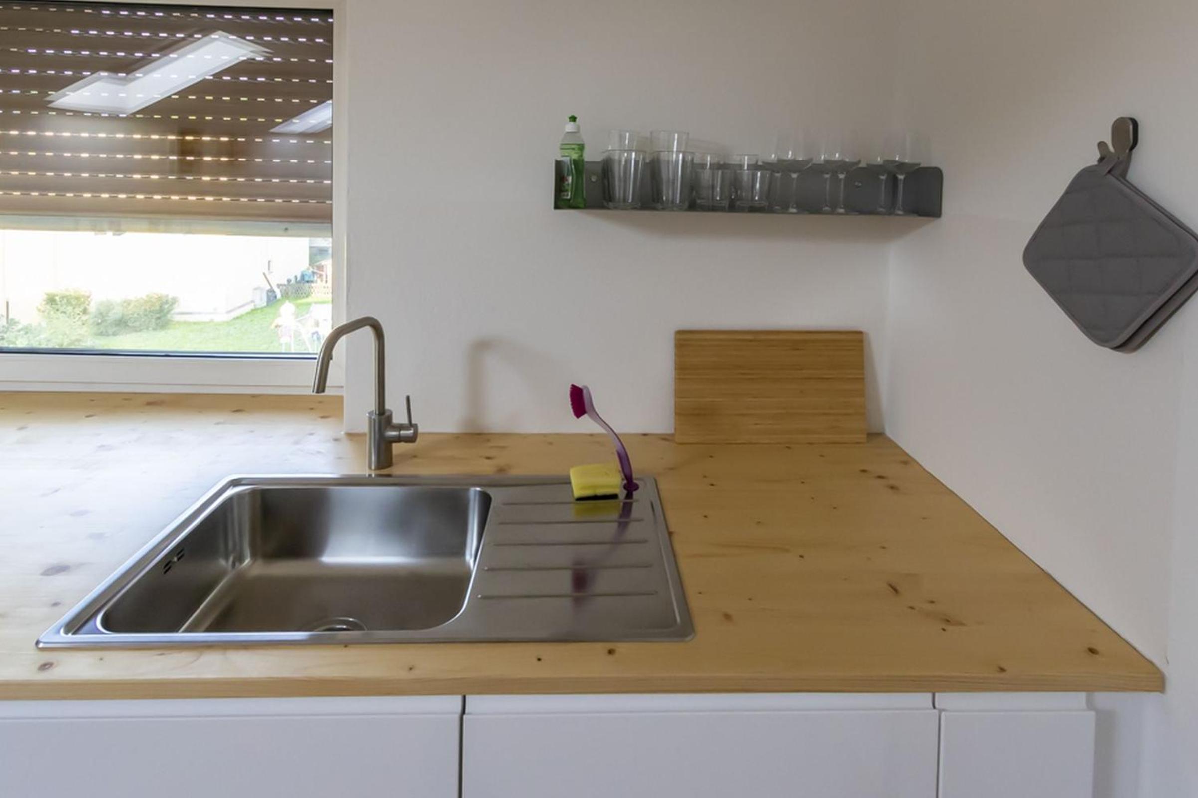 Studio Apartment photo 3