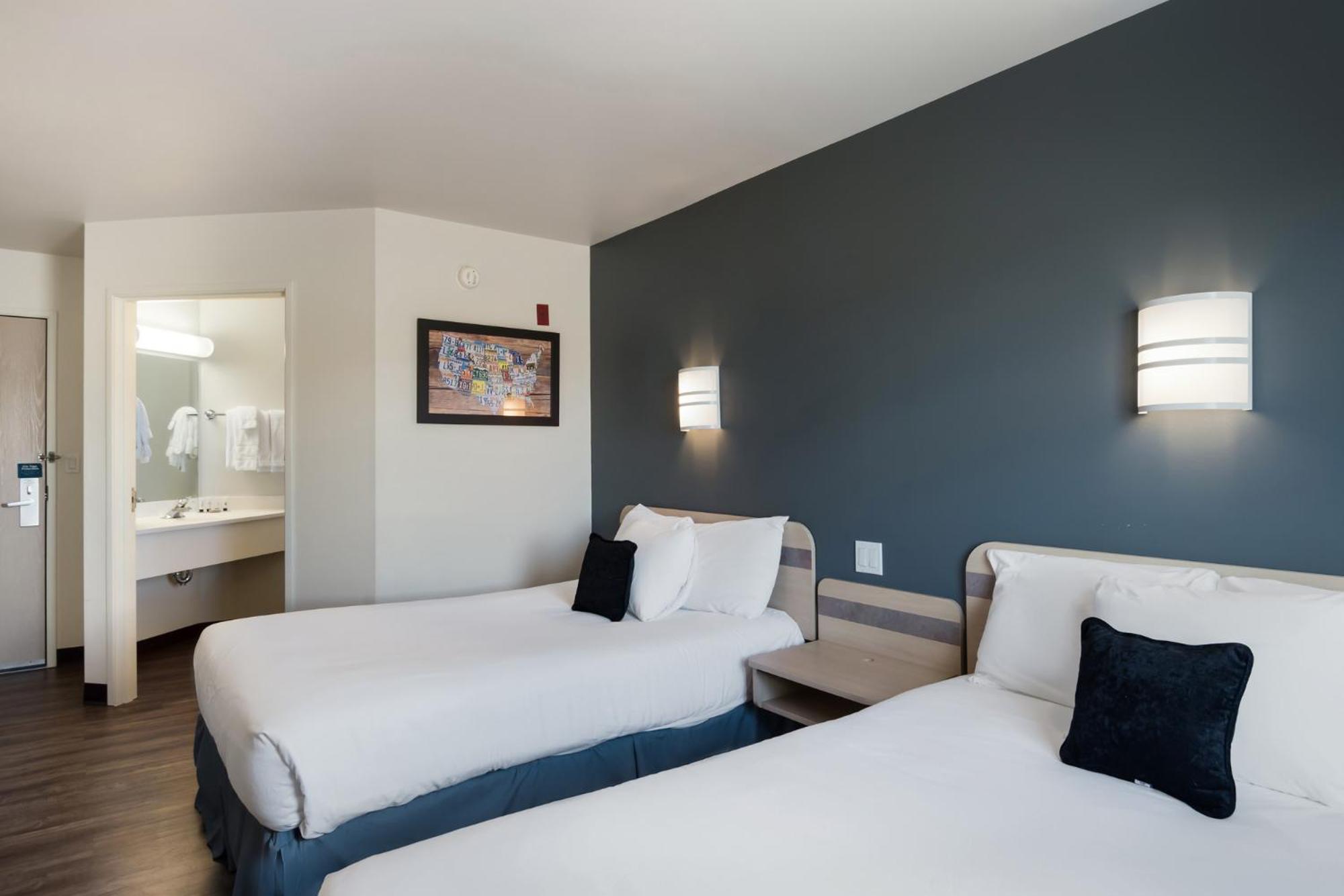 Pet Friendly Double Double Room photo 3