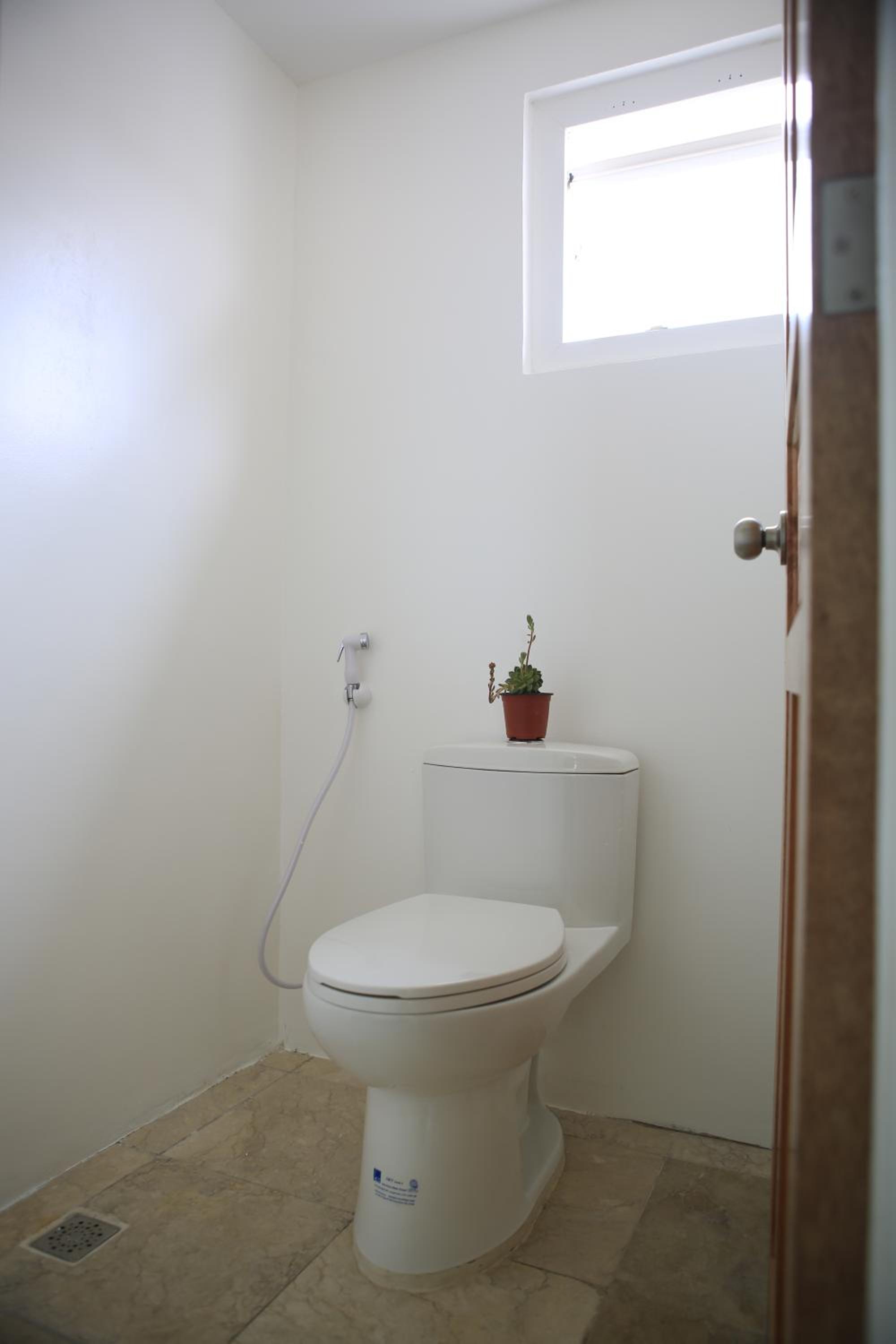 Queen Suite with Sea View - Photo 3