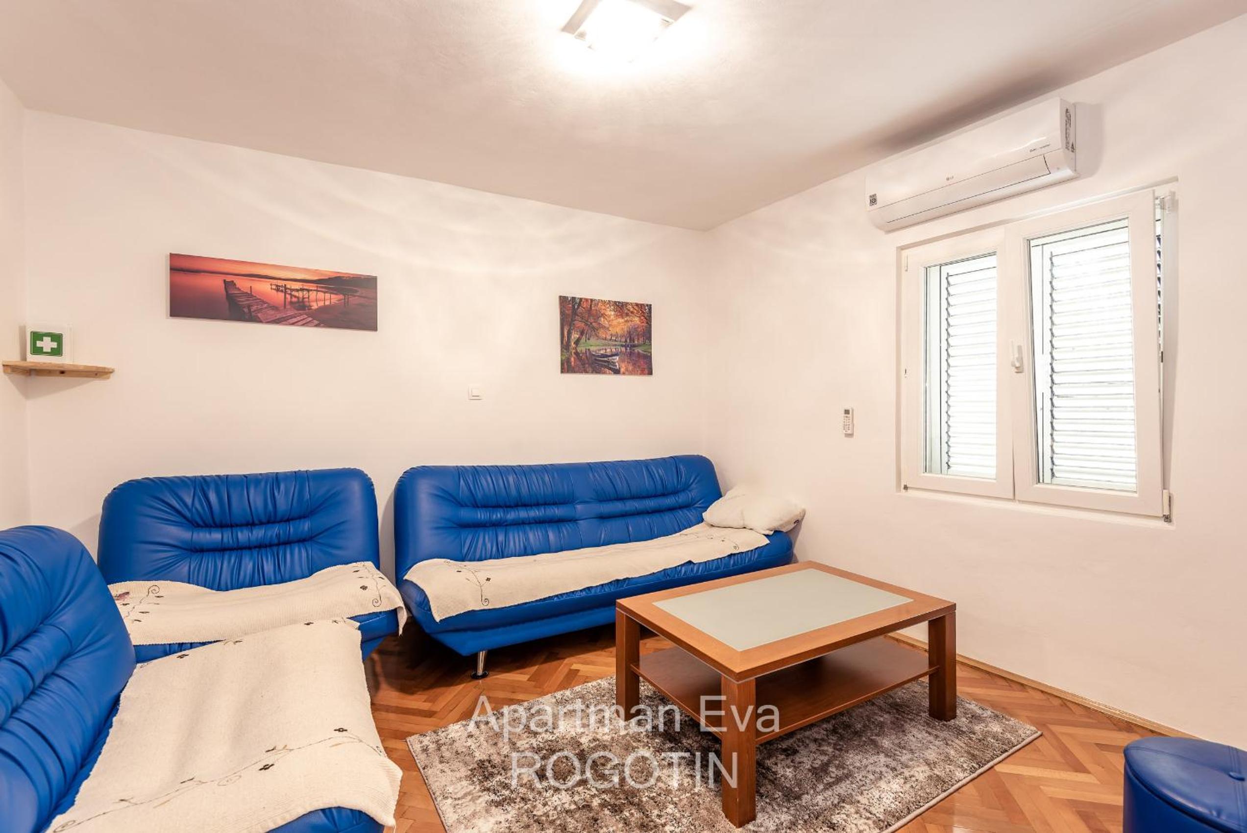 Two-Bedroom Apartment - Photo 18