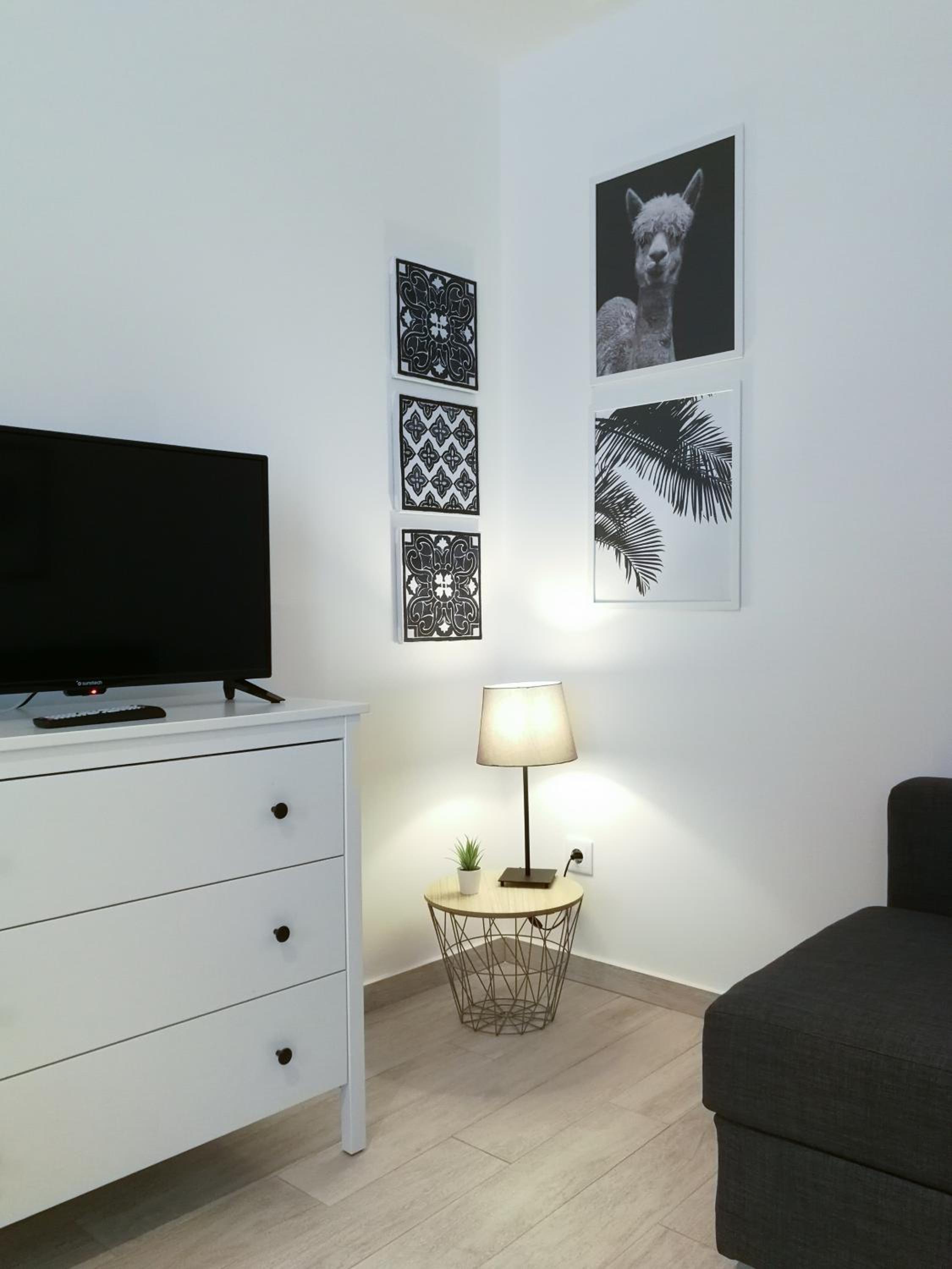 Apartment - Photo 13