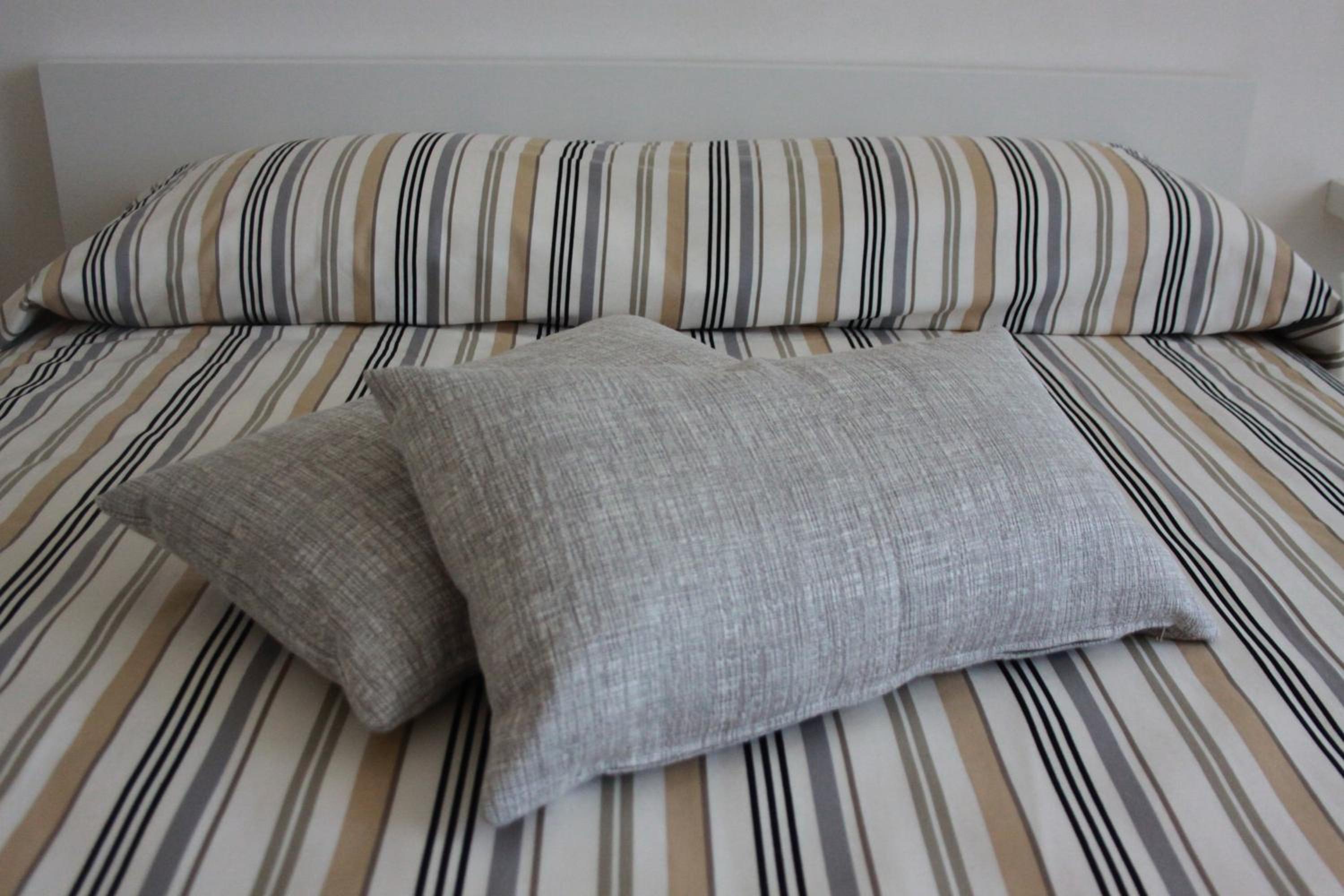 Double or Twin Room - Photo 4
