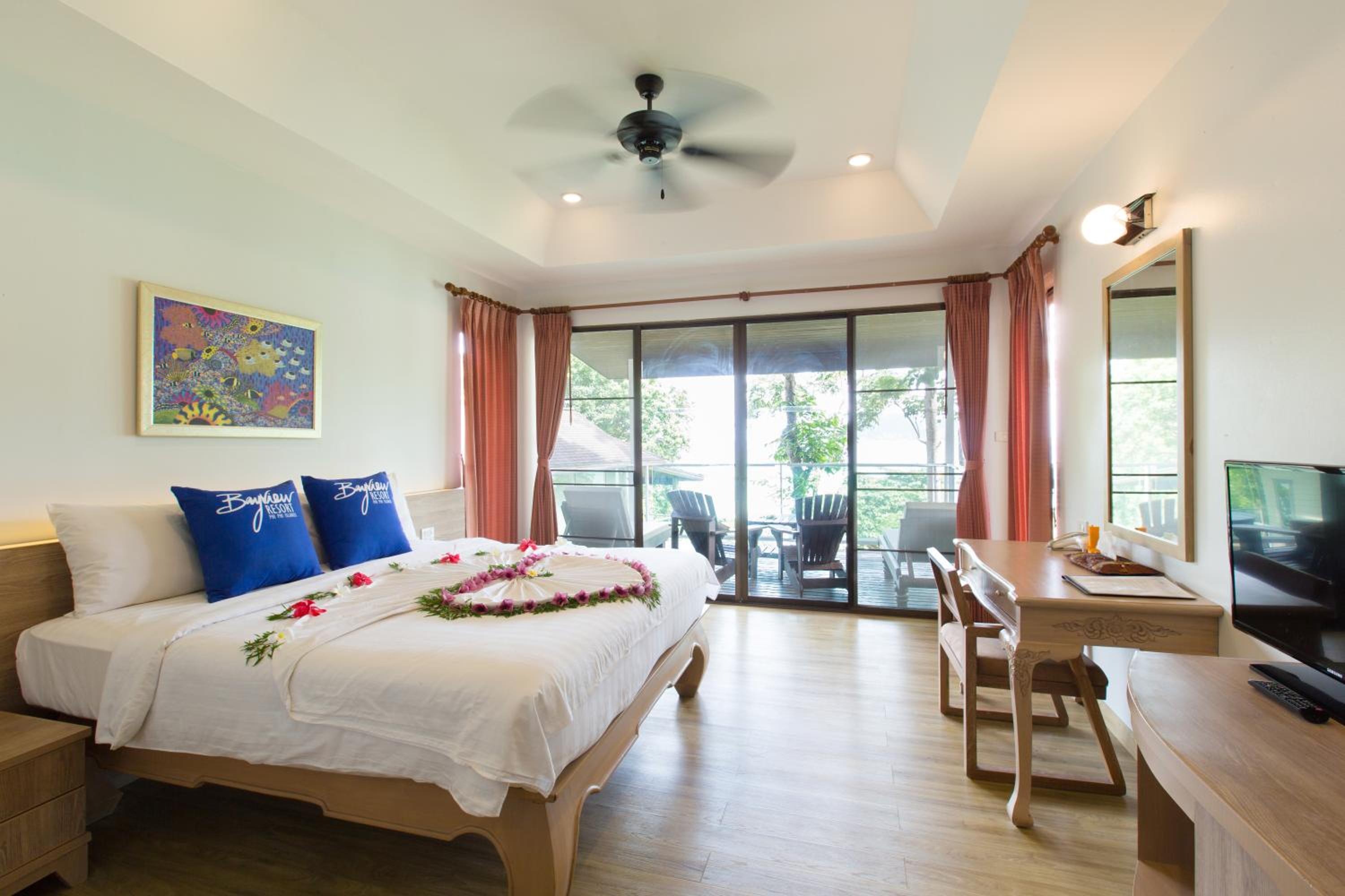 Premier Grand Deluxe Villa with Sea View  photo 3
