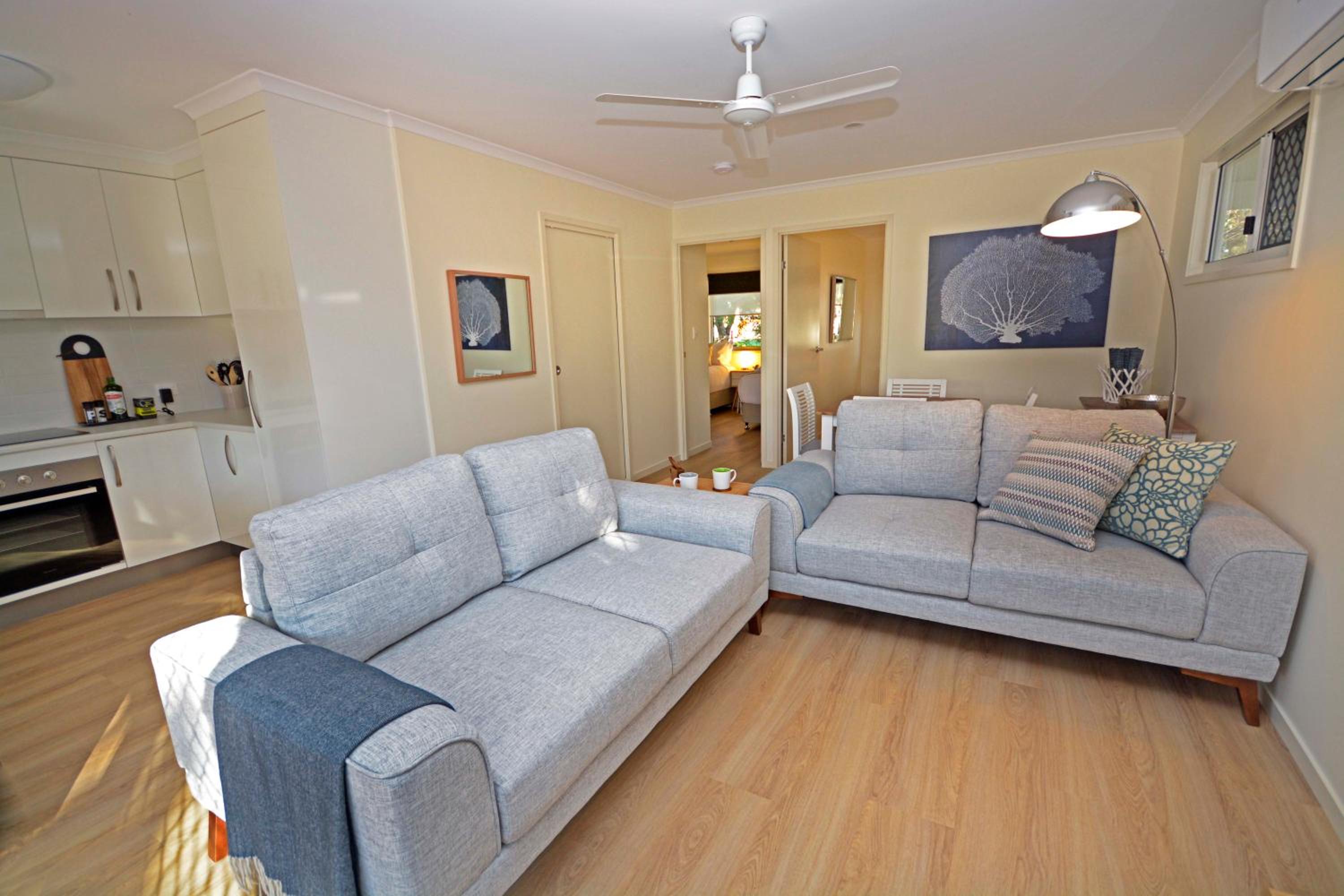 Two-Bedroom Cottage with Bay View photo 1