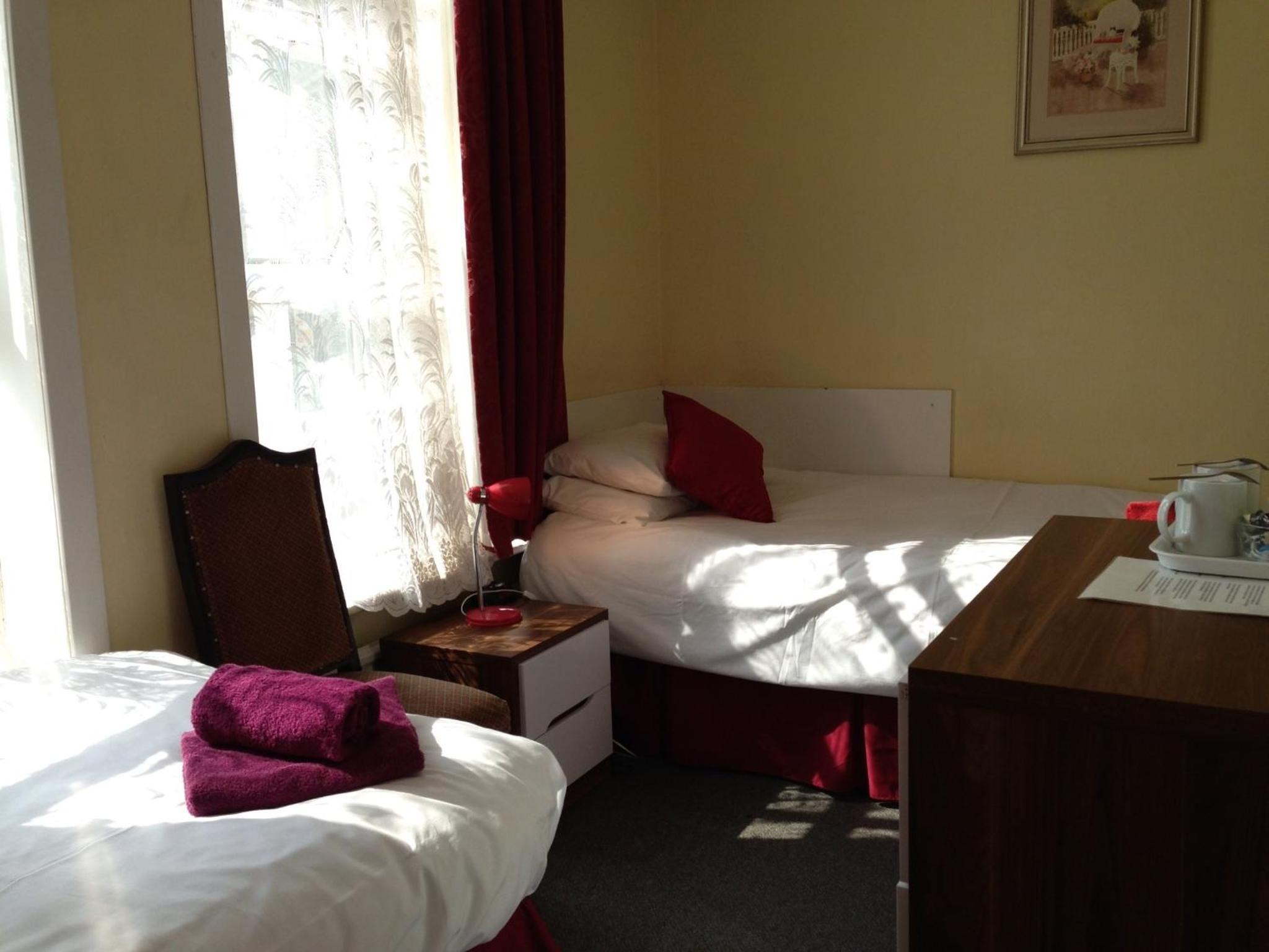 Twin Room photo 2