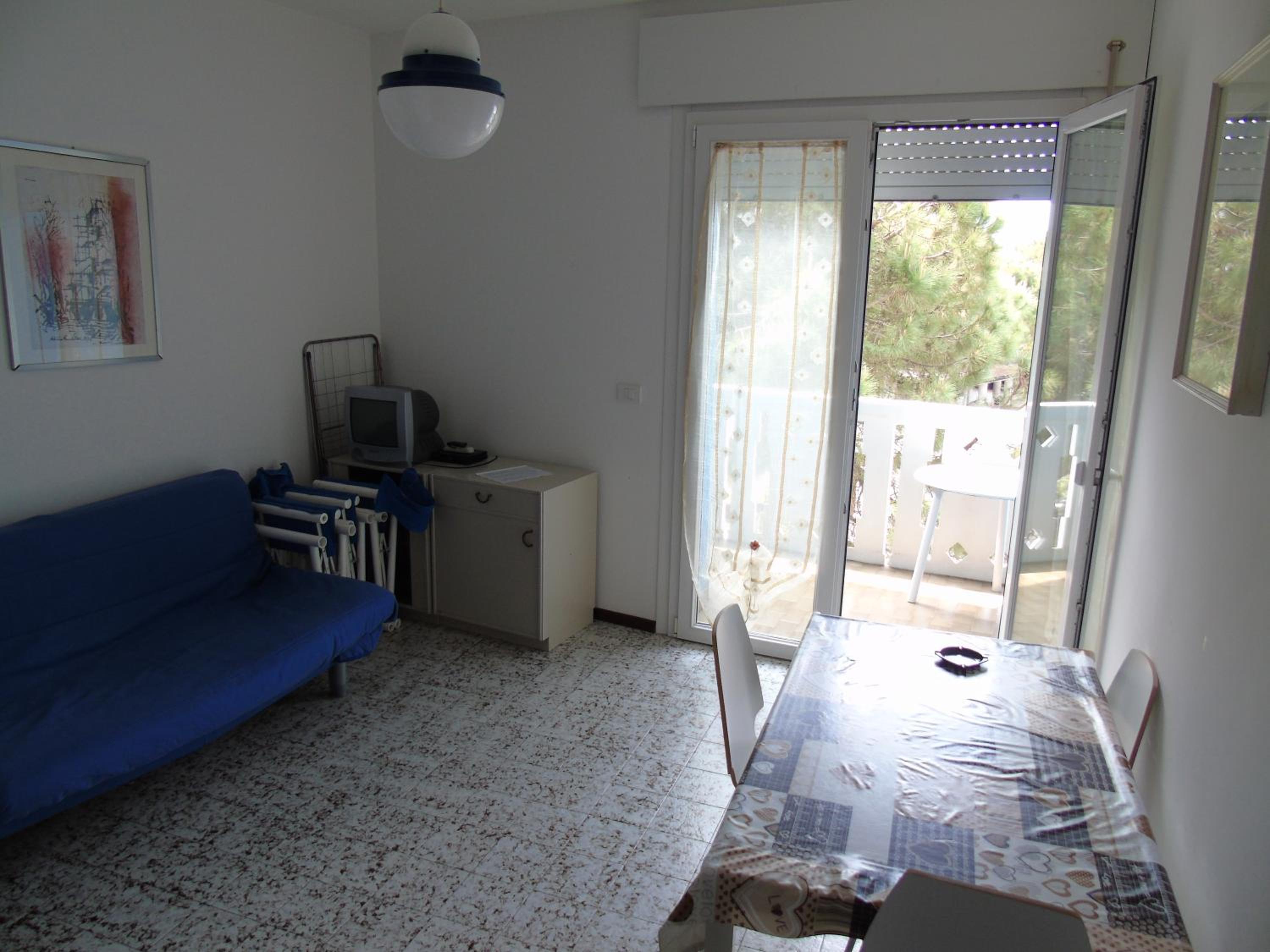 One-Bedroom Apartment With Balcony (4 Adults)